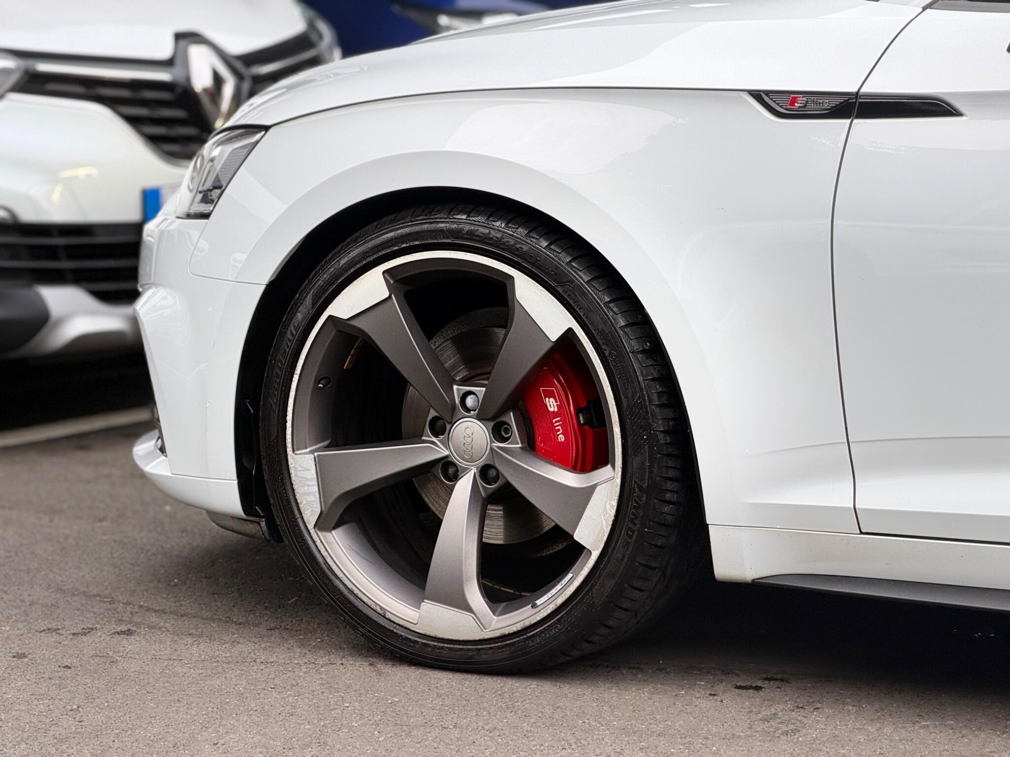 Audi A5 view 92