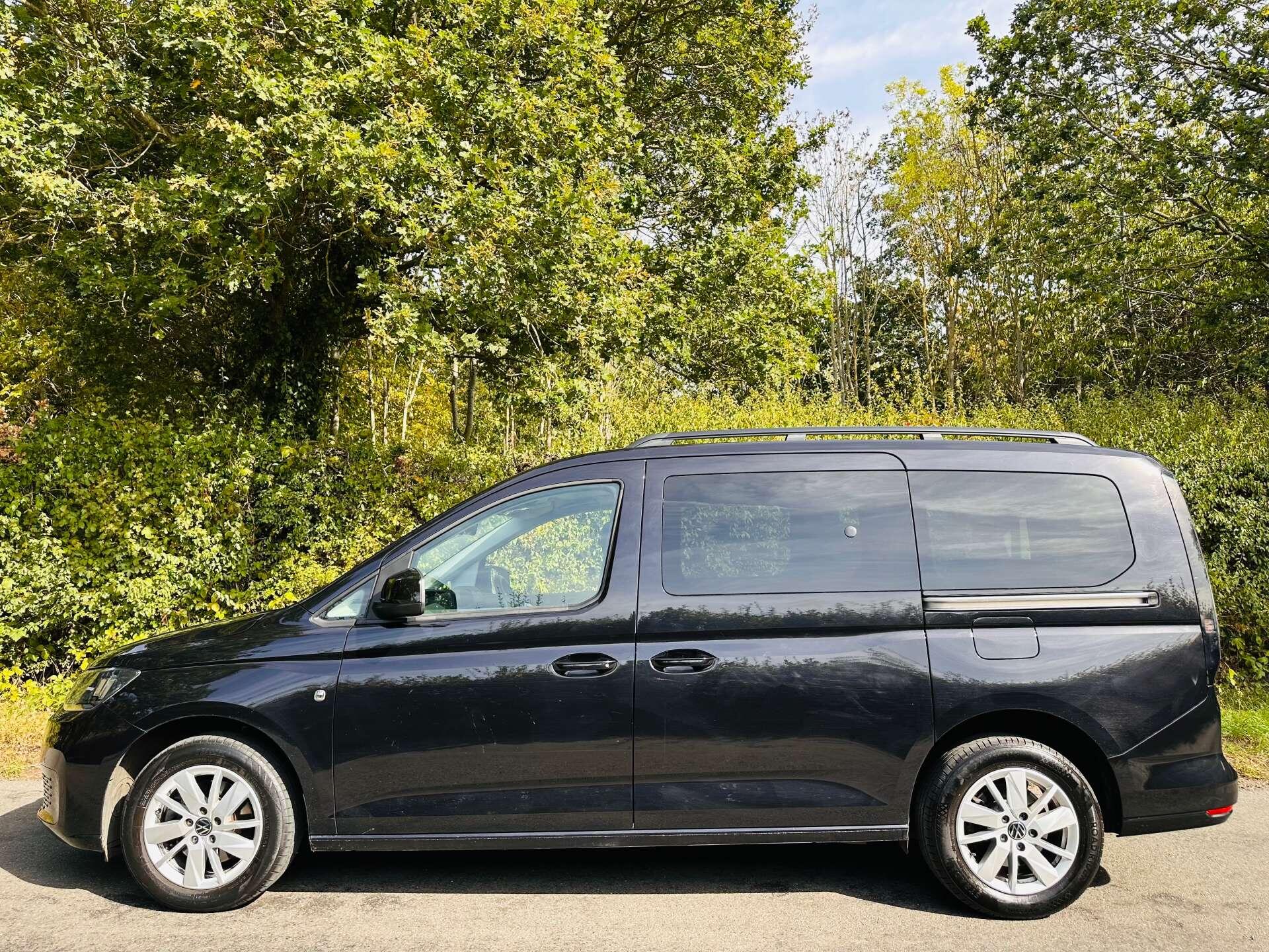 Volkswagen Caddy Maxi view 37