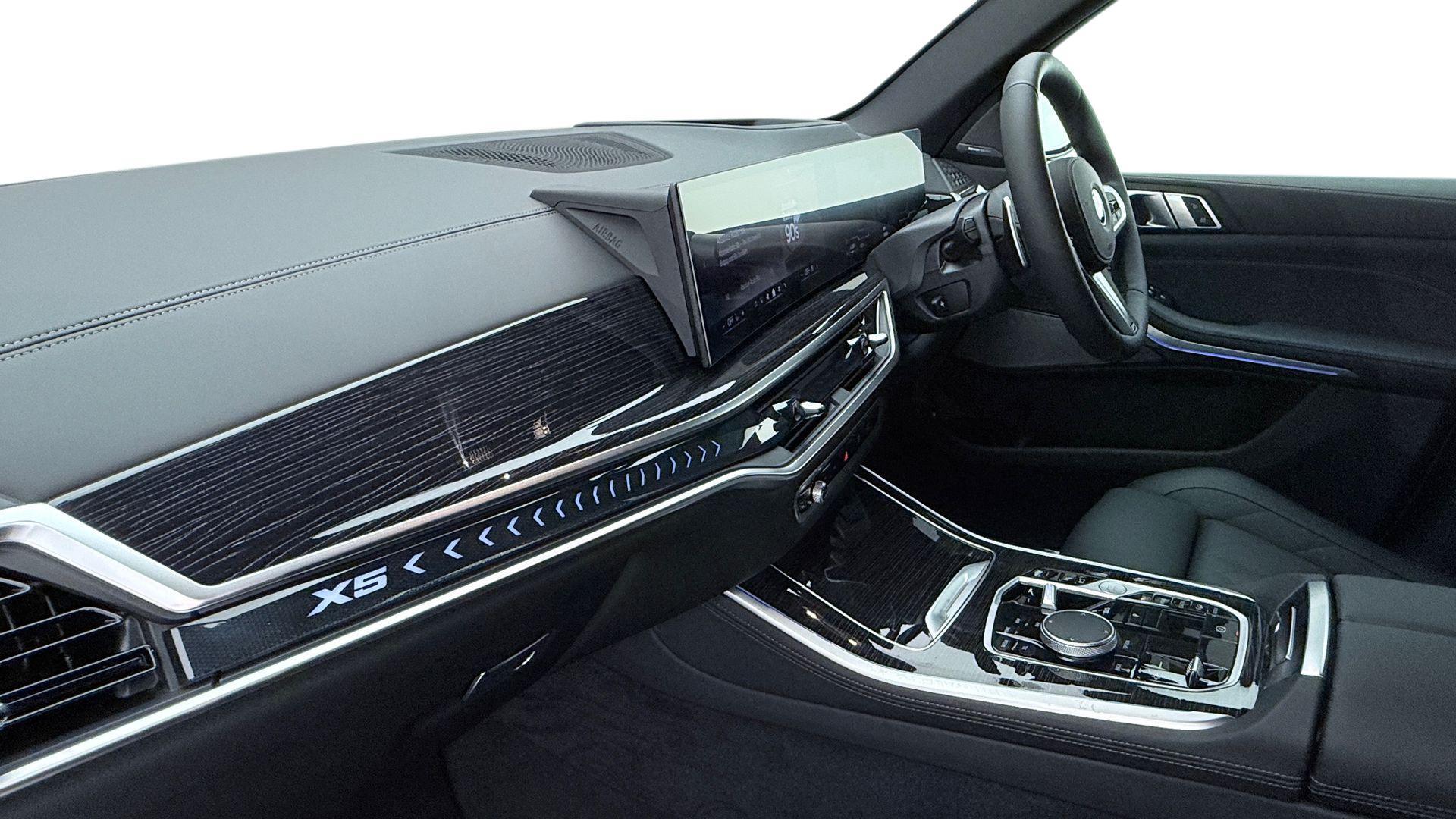 BMW X5 view 7