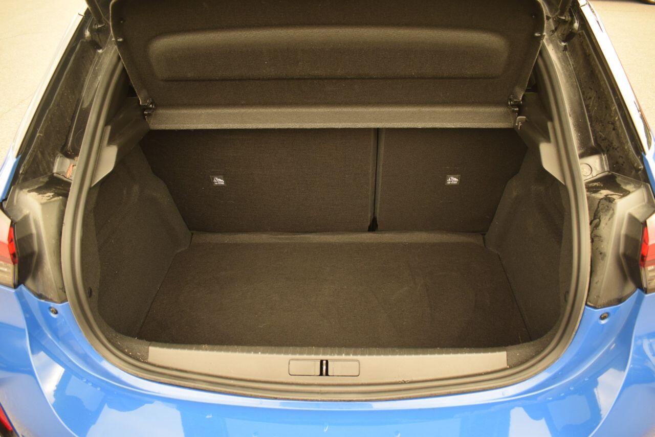 Vauxhall Corsa view 20