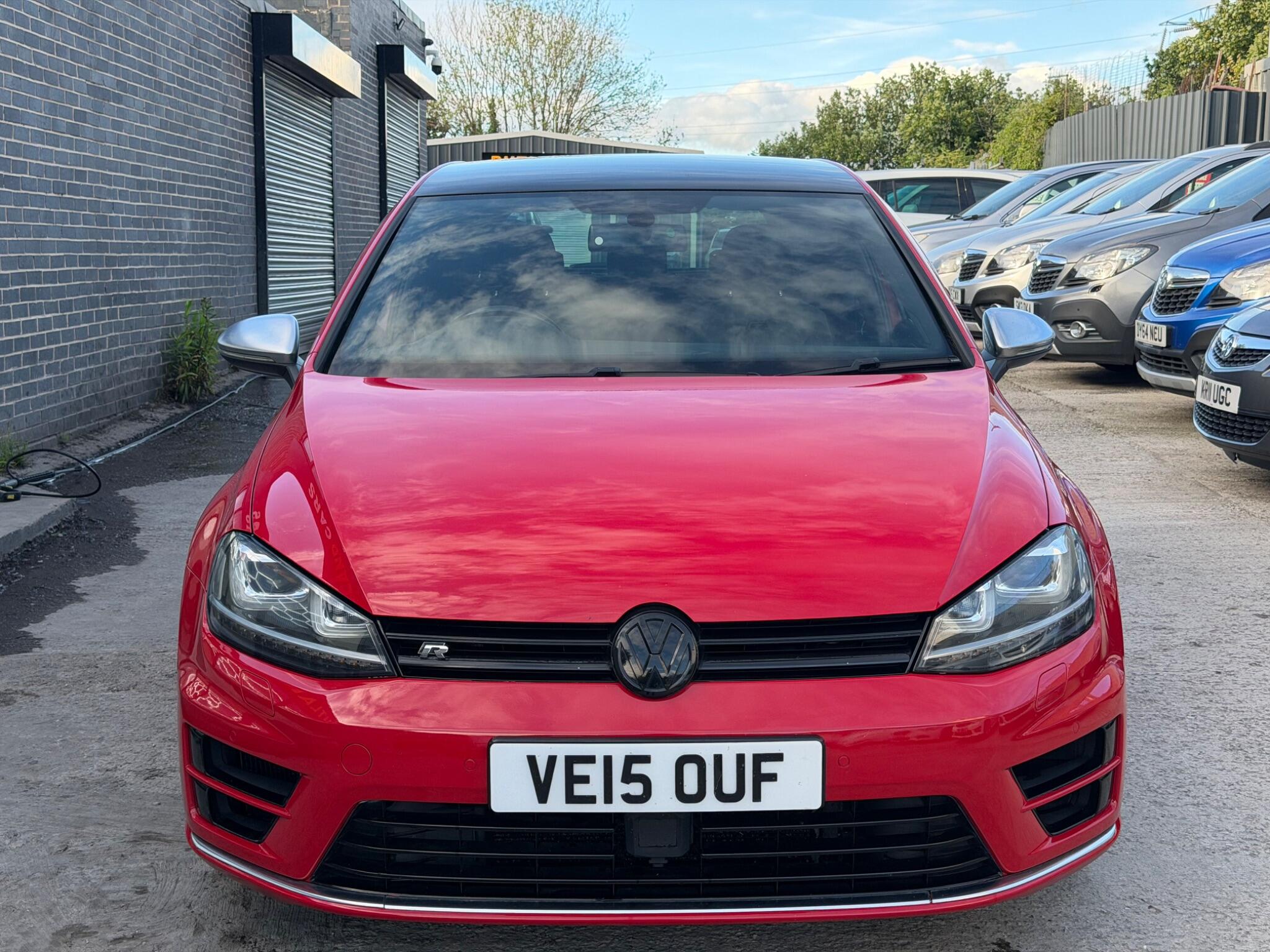 Volkswagen Golf view 2