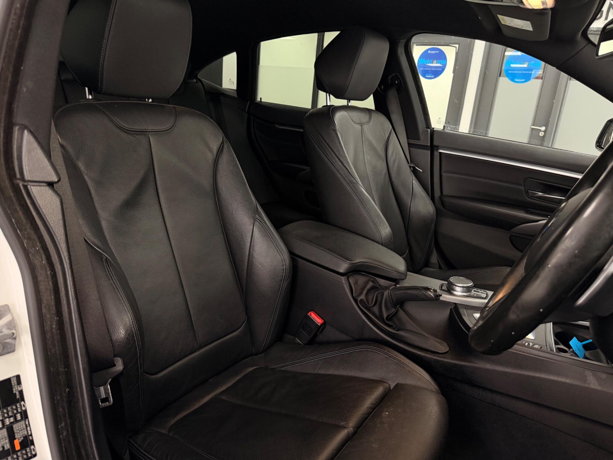BMW 4 Series view 23