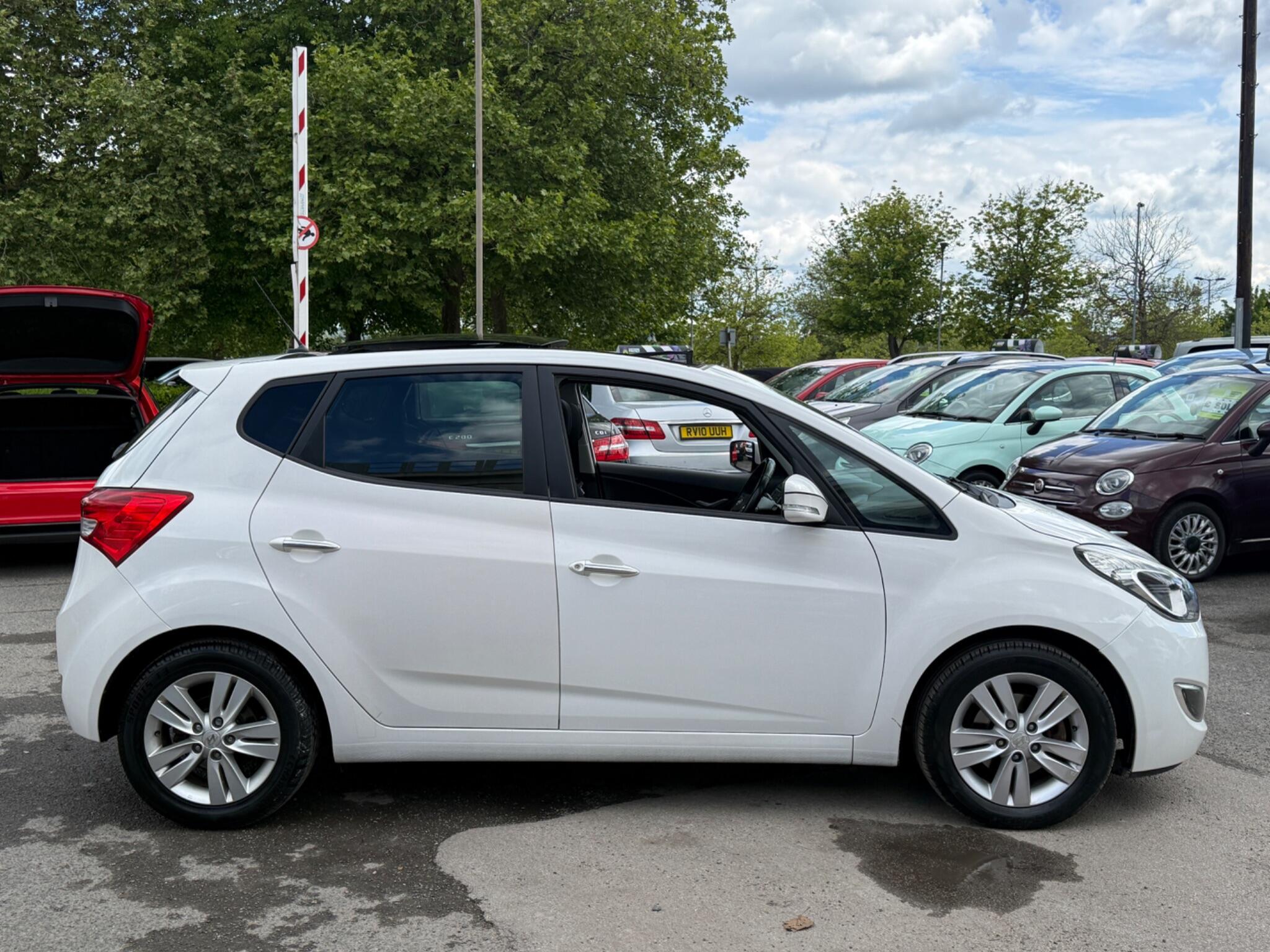 Hyundai ix20 - Image 22