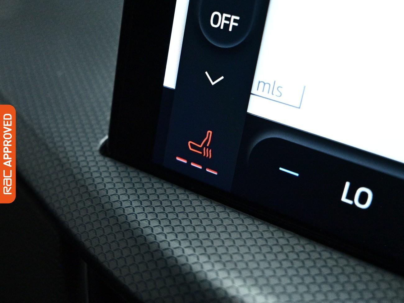 Ford Focus view 21