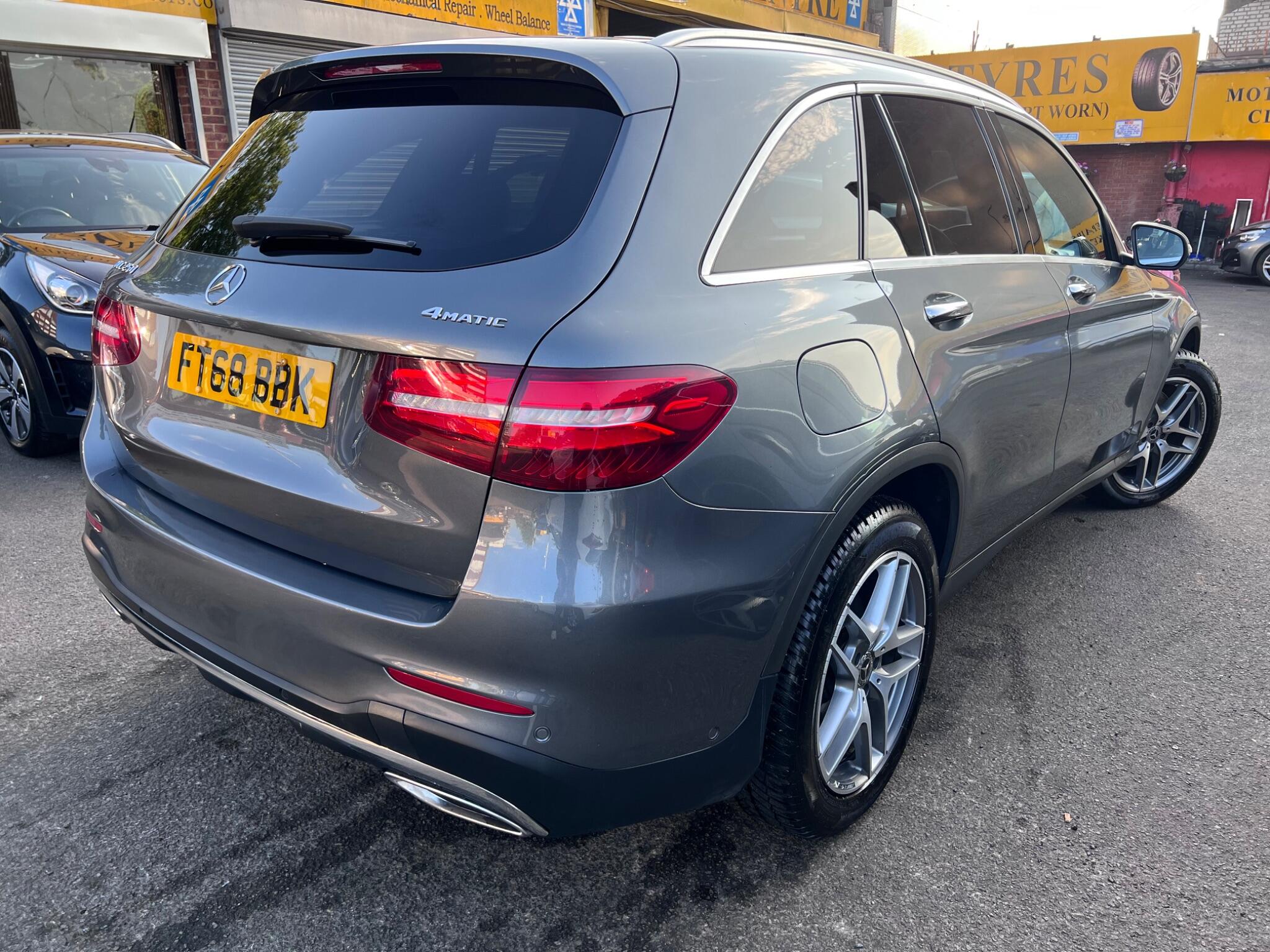 Mercedes-Benz GLC view 10