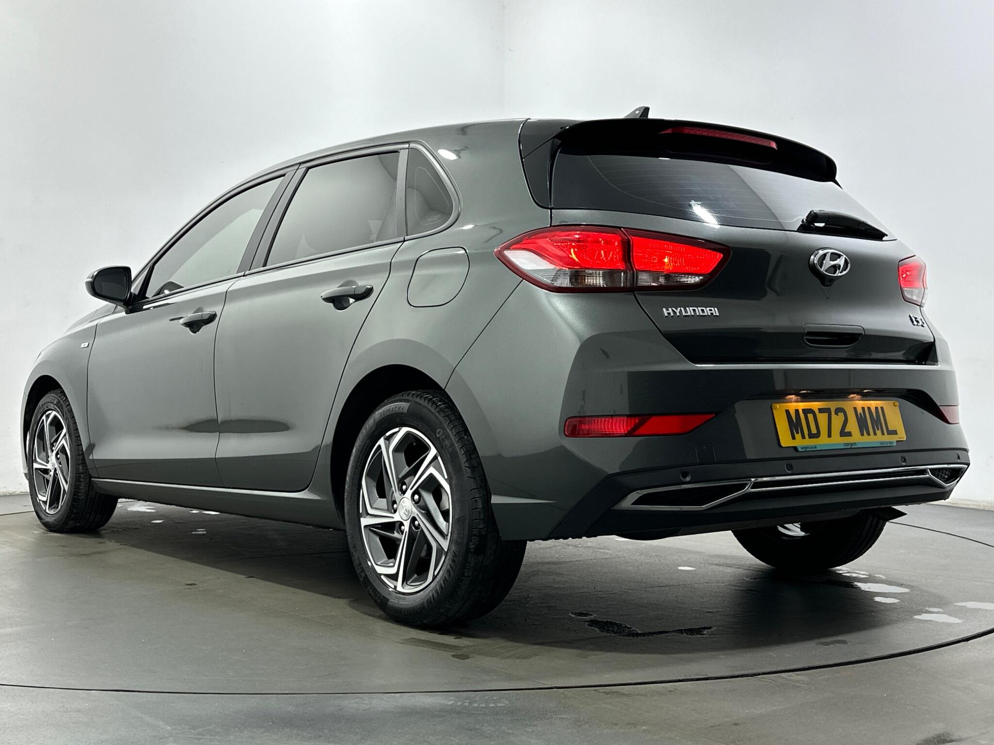 Hyundai i30 view 45