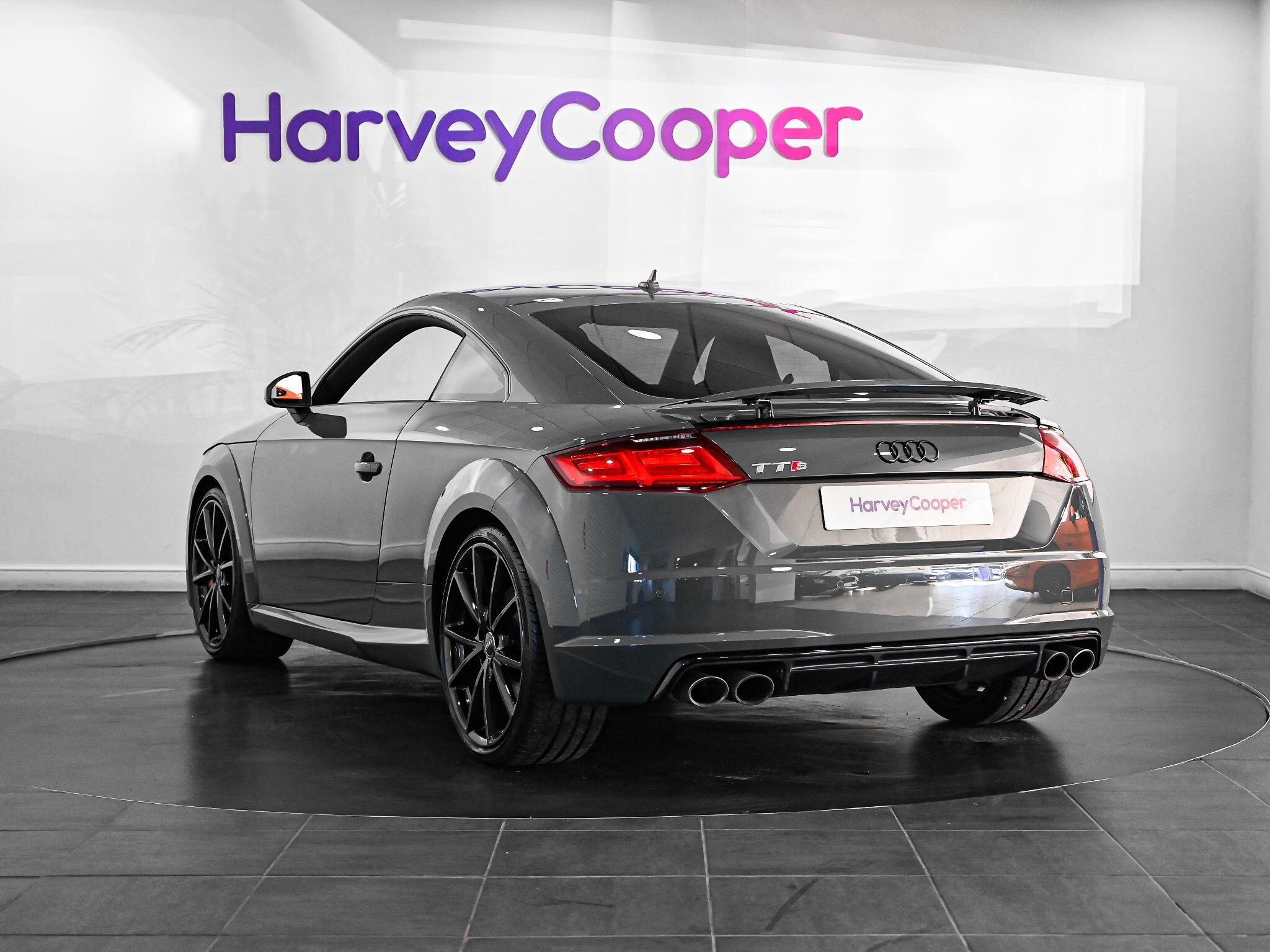 Audi TTS view 2