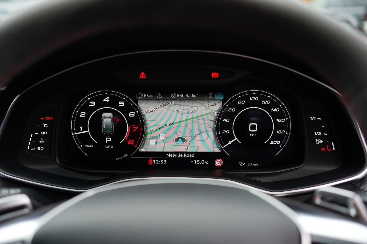 Audi RS6 view 46