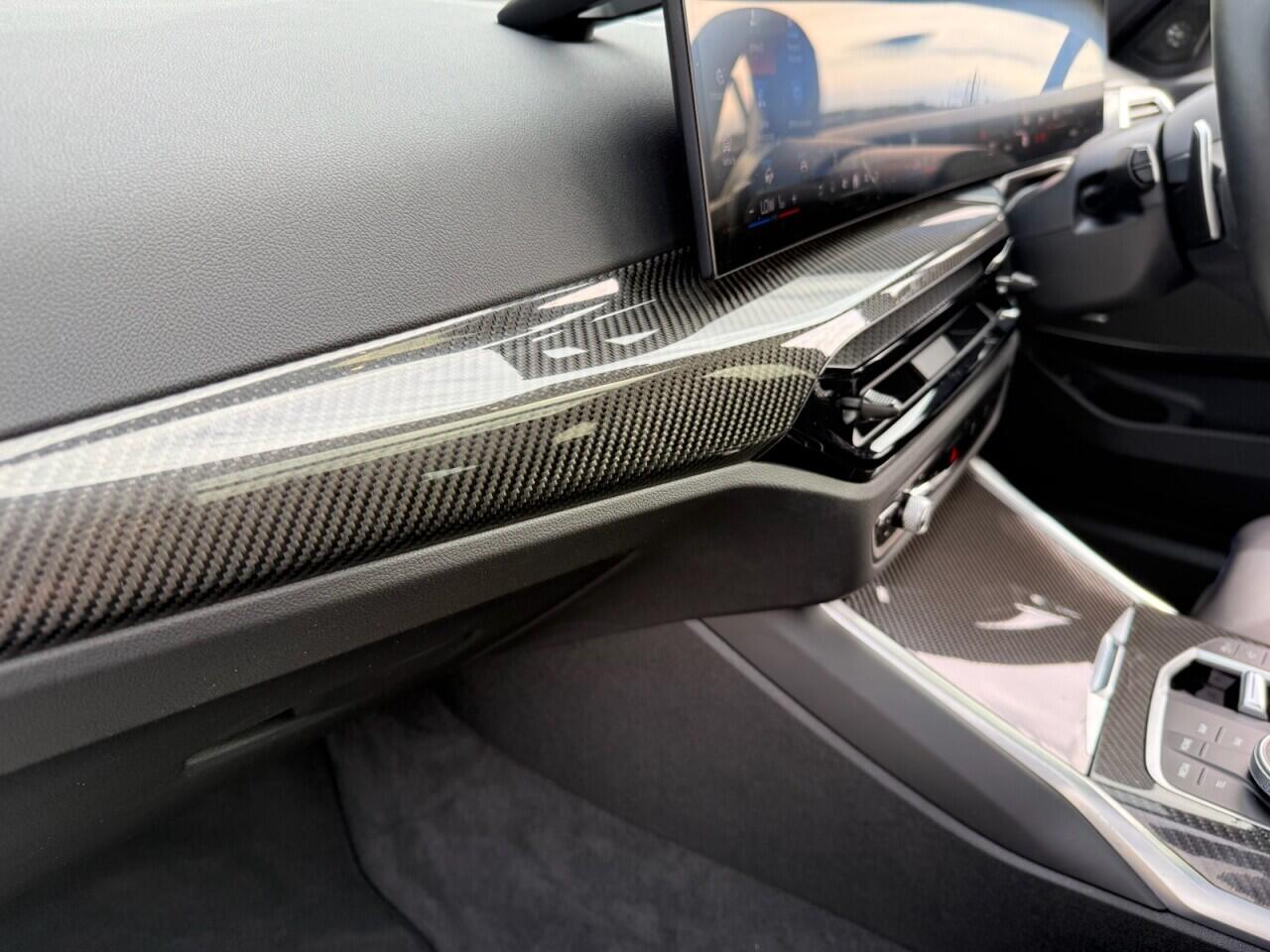 BMW 3 Series view 42
