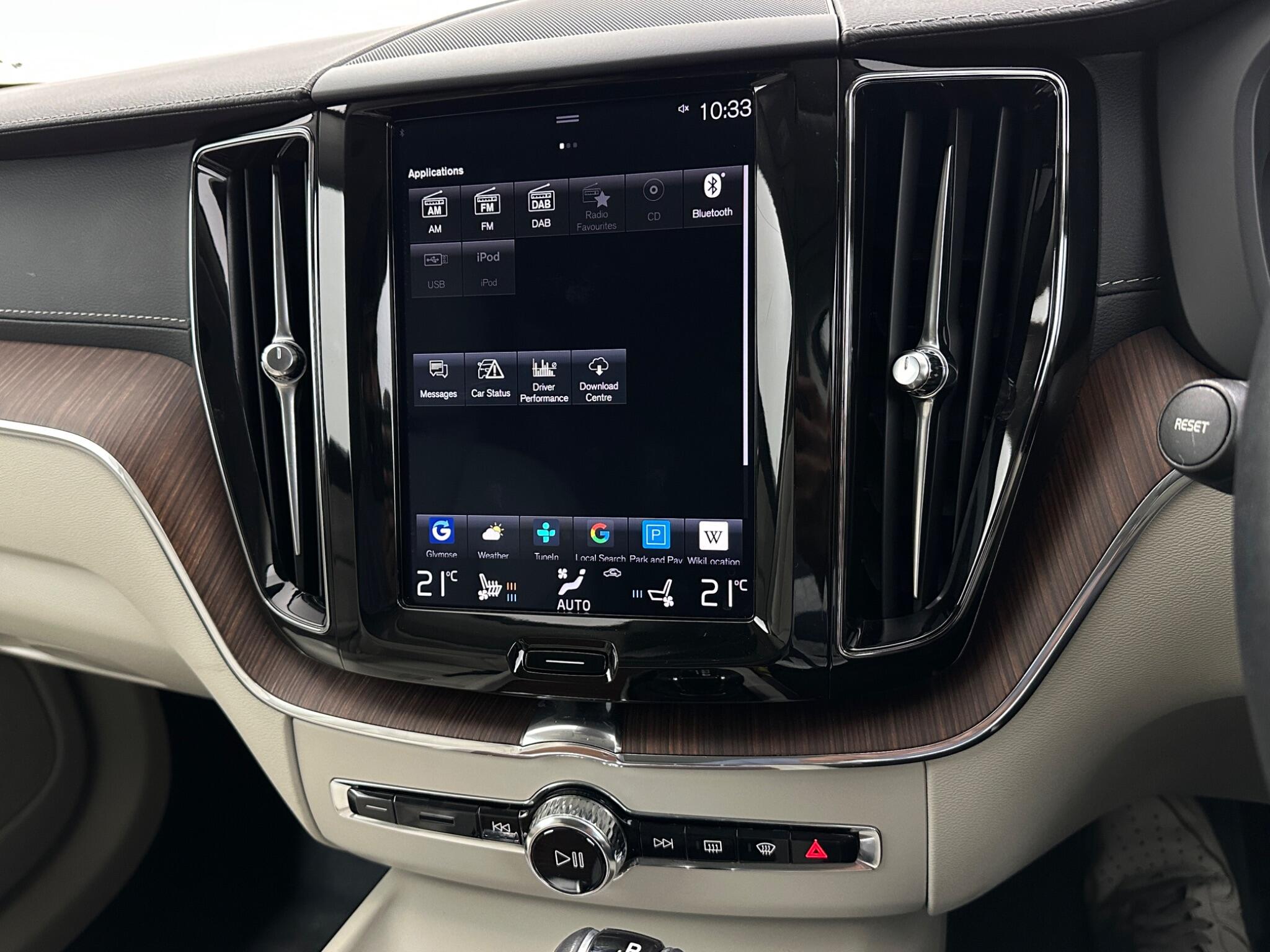 Volvo XC60 view 25