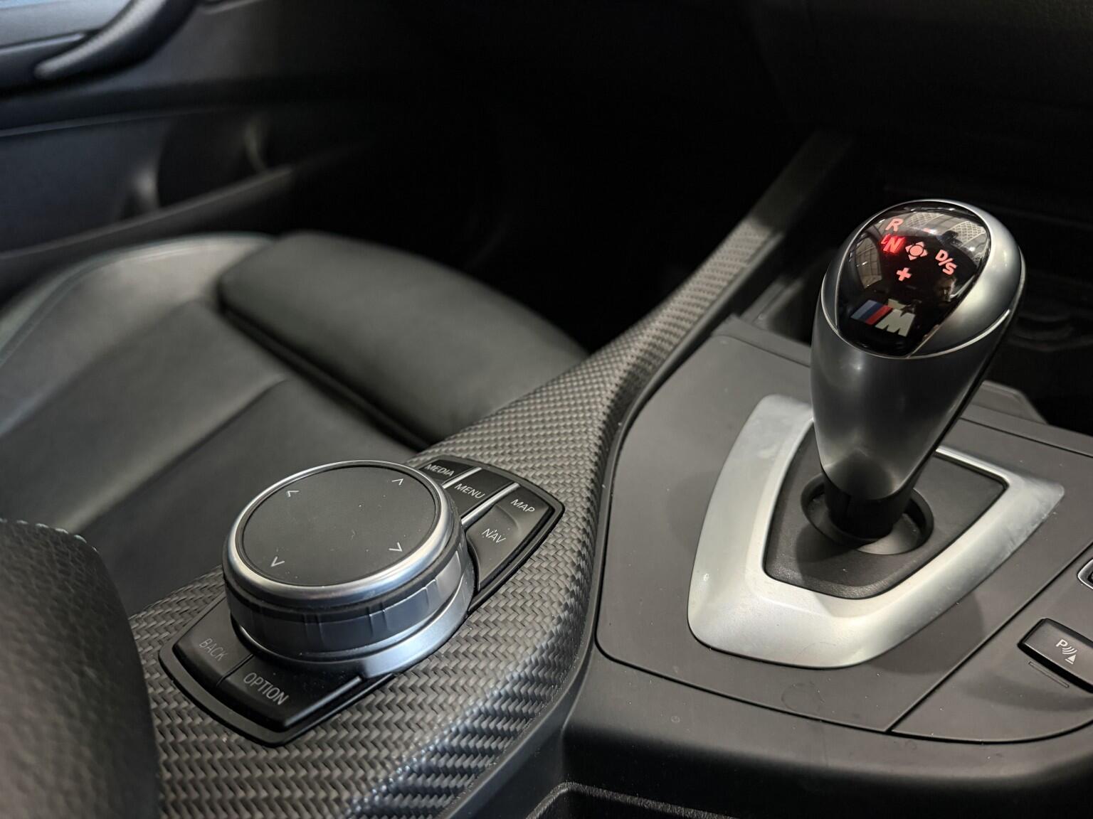 BMW M2 view 28