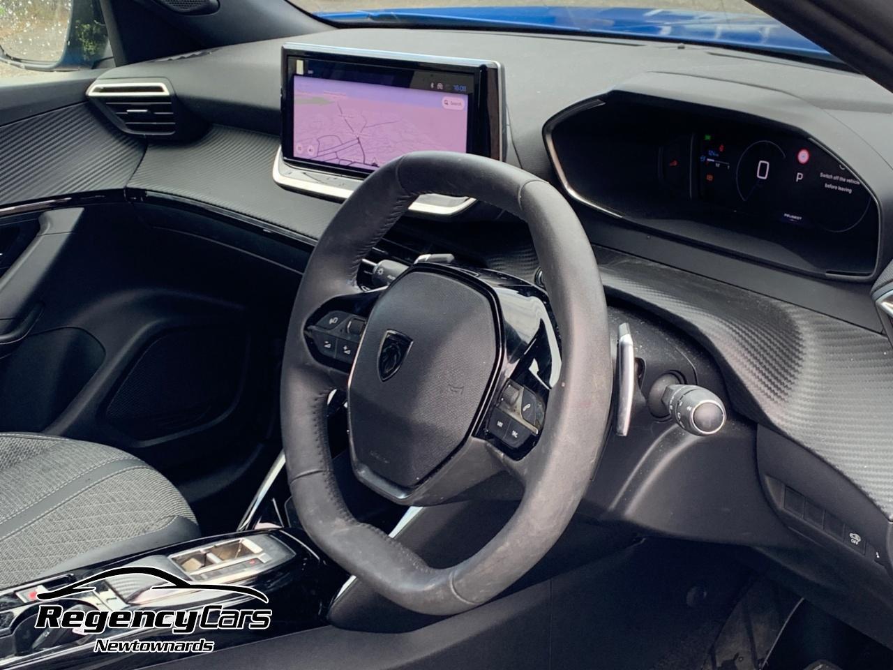 Peugeot 2008 view 6