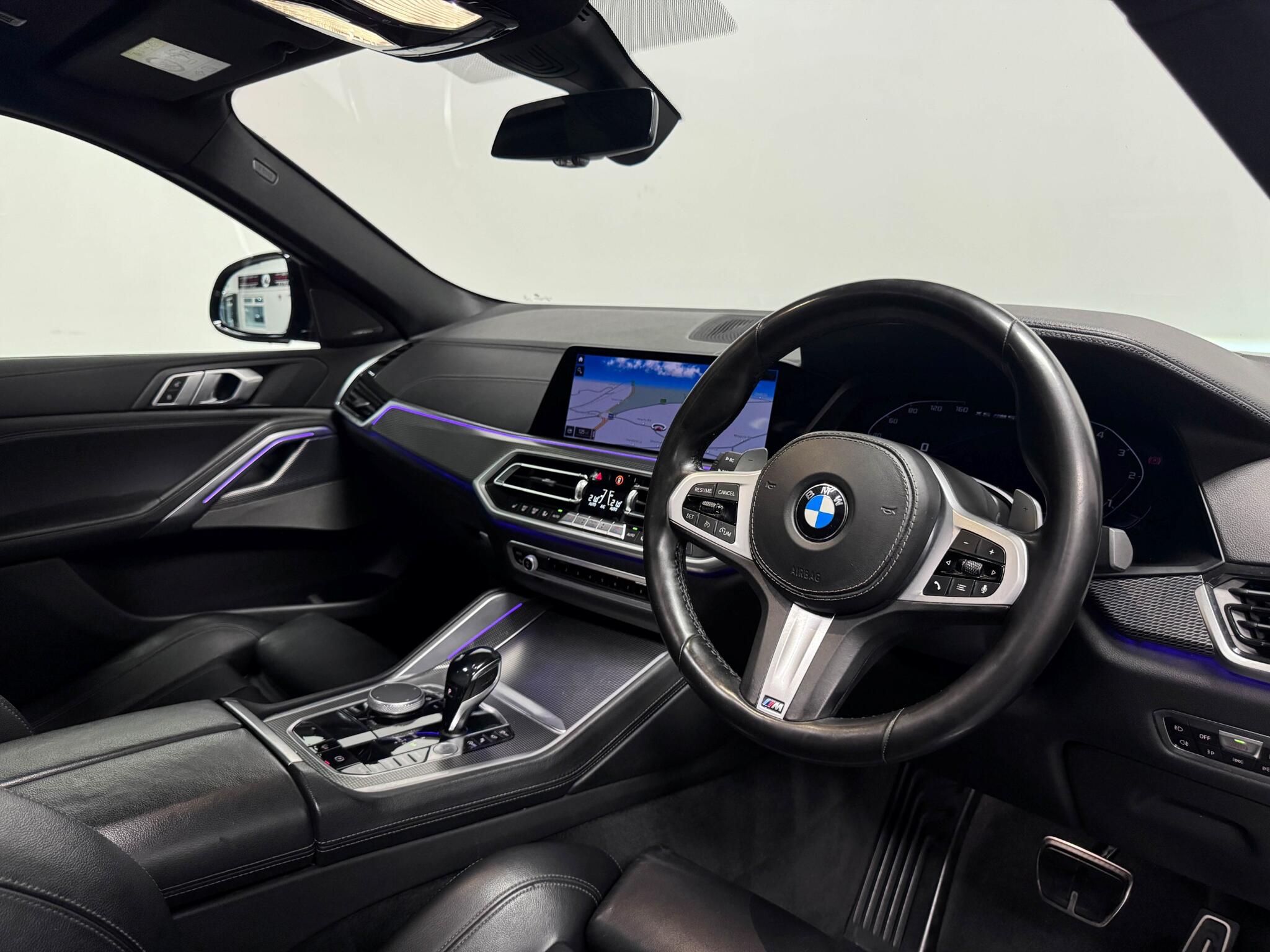 BMW X6 view 35