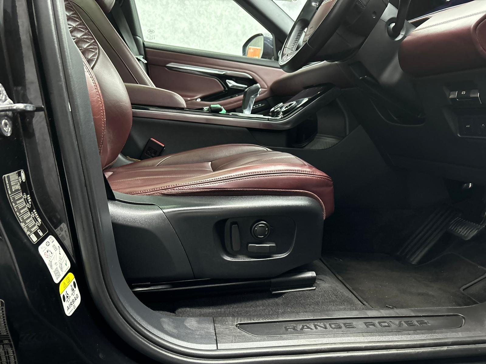Land Rover Range Rover Evoque view 37