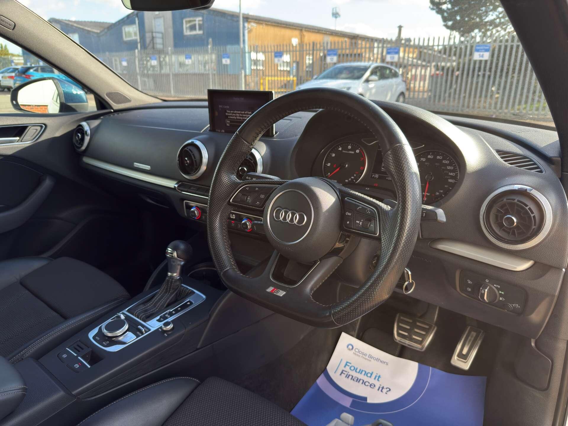 Audi A3 view 16