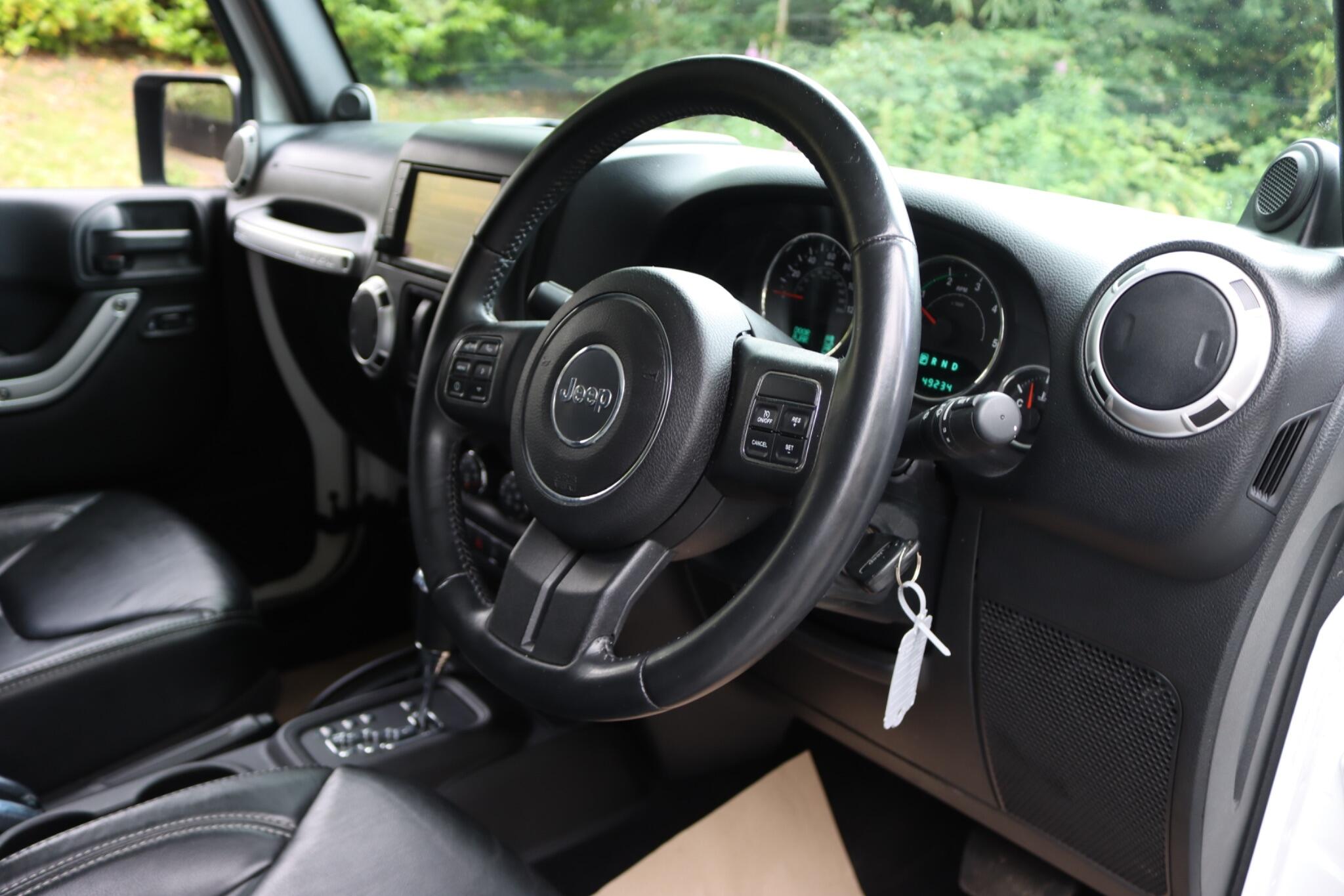 Jeep Wrangler view 30