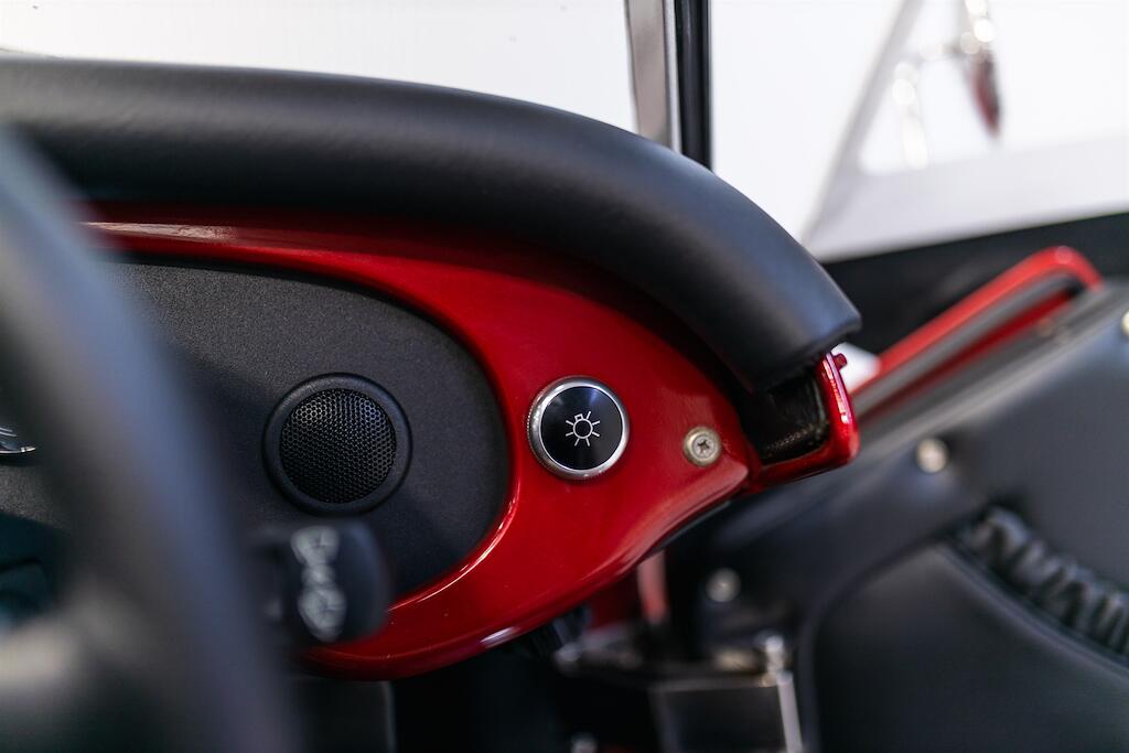 Morgan Plus Eight view 36