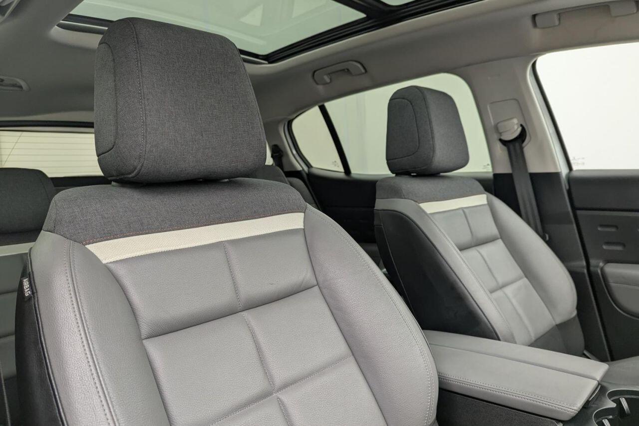 Citroen C5 Aircross view 15