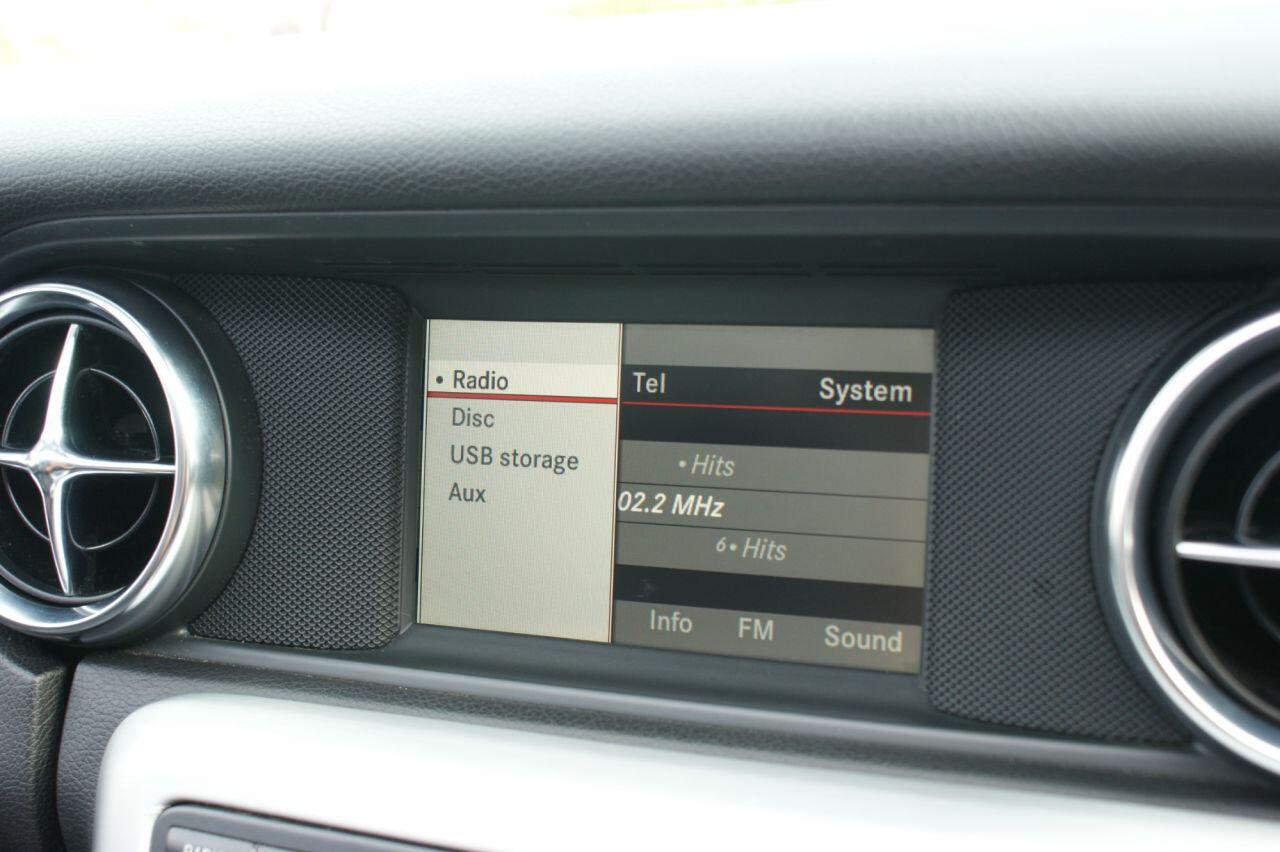 Mercedes-Benz SLK view 41