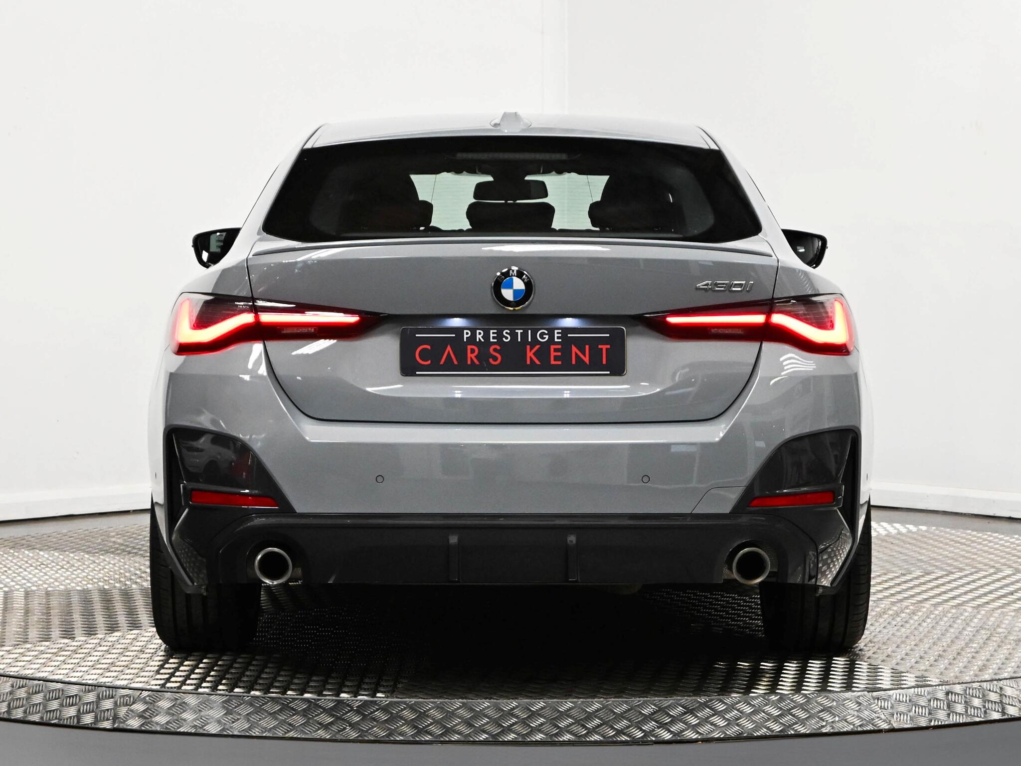 BMW 4 Series view 6