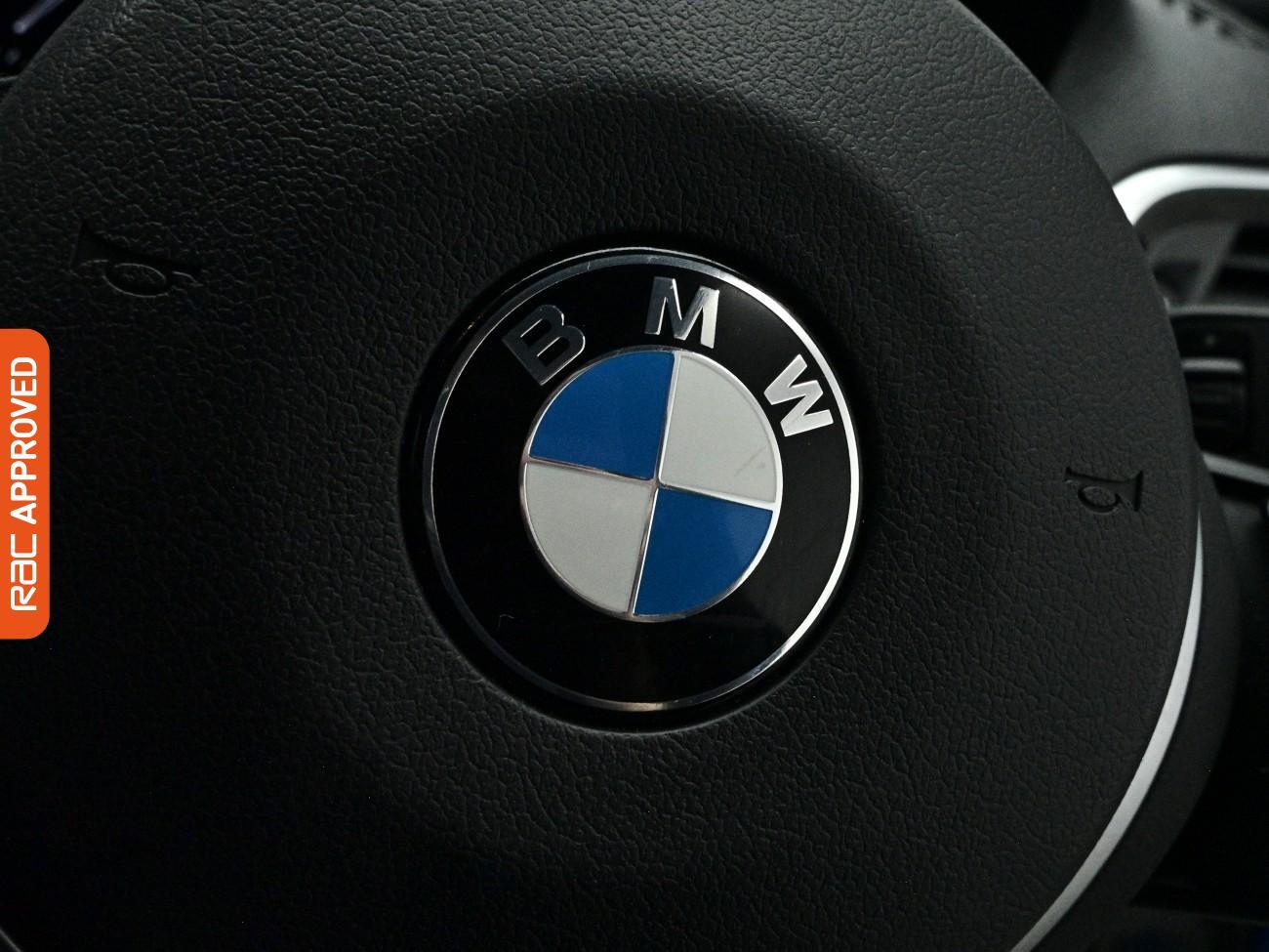 BMW 1 Series view 22