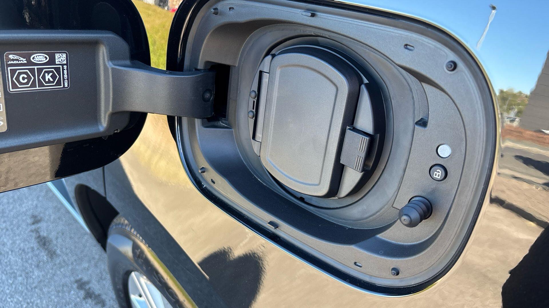 Land Rover Range Rover view 51