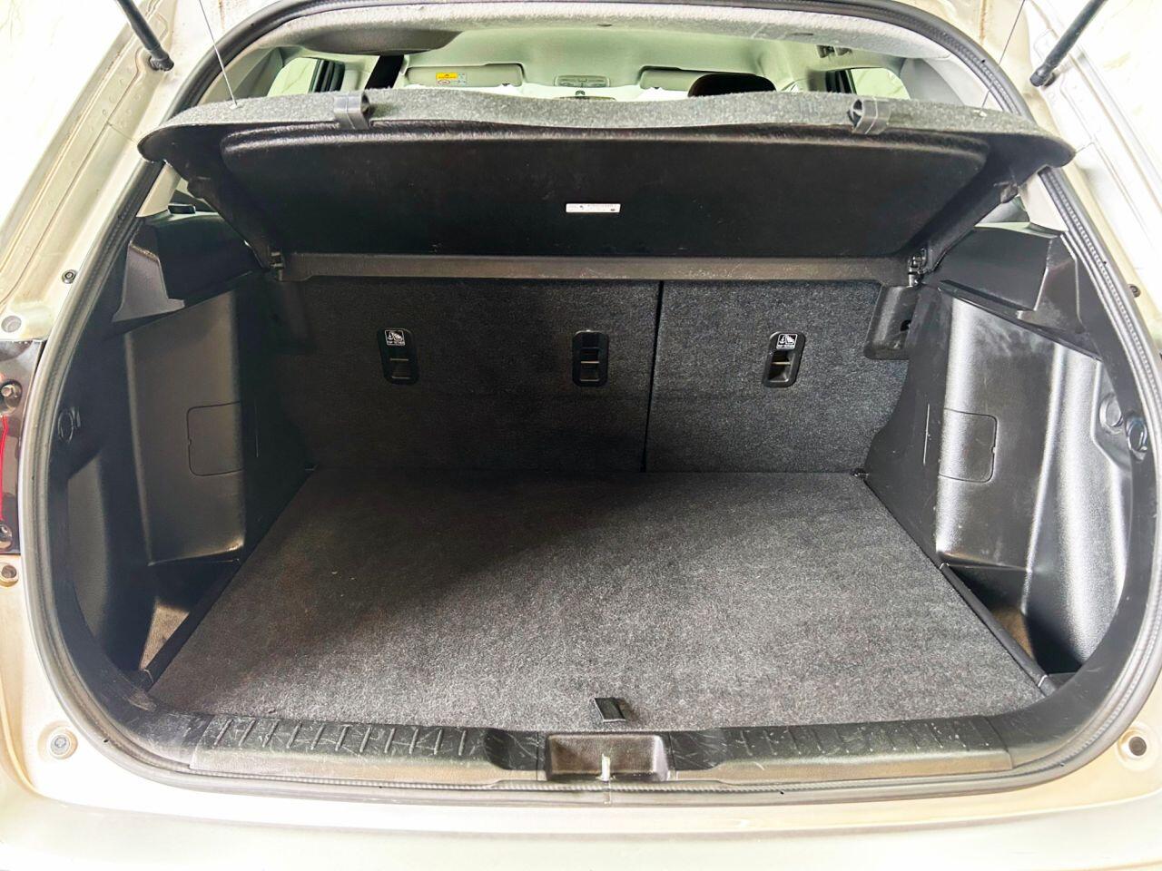 Suzuki Vitara view 19