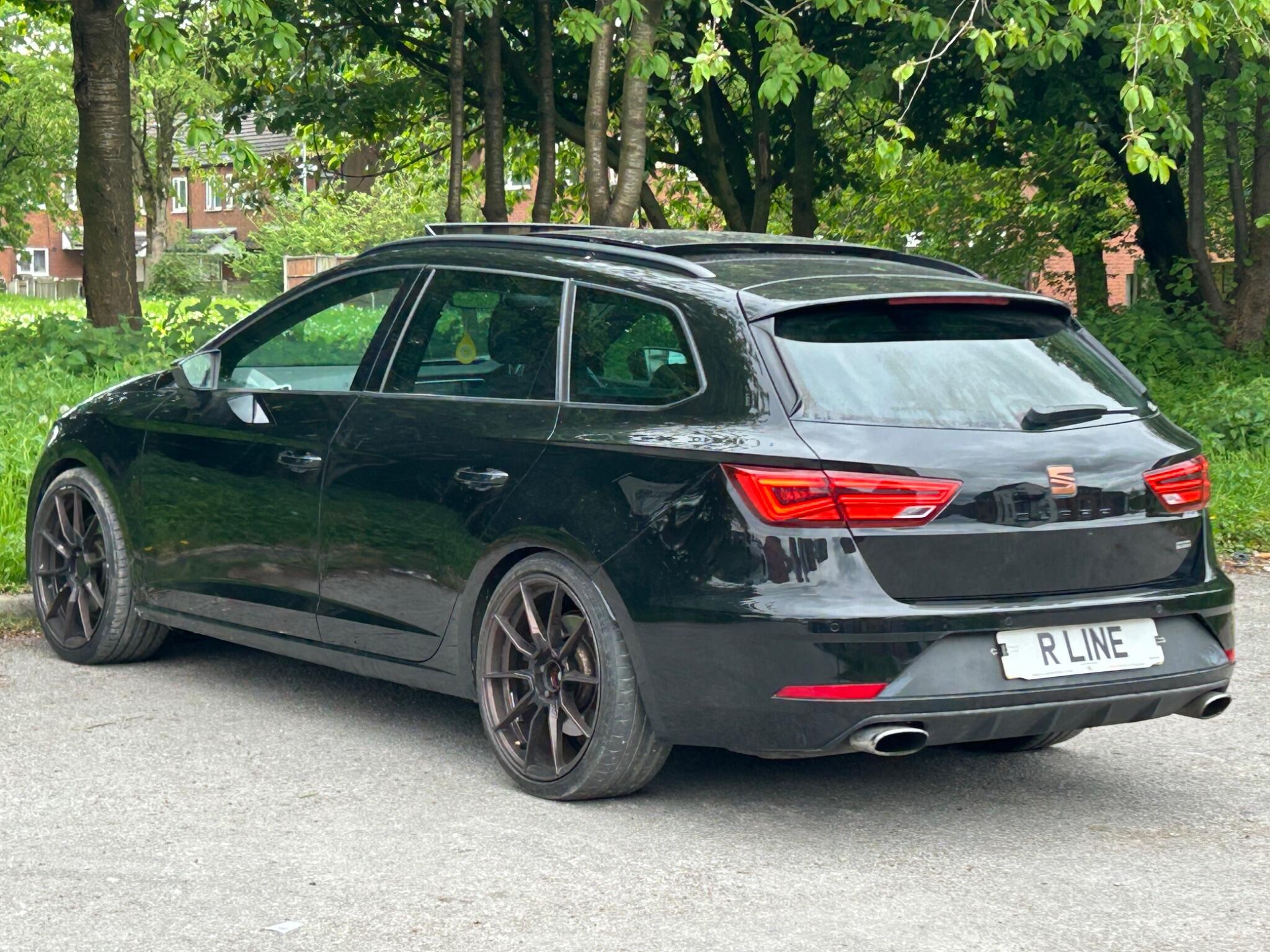 Seat Leon view 13