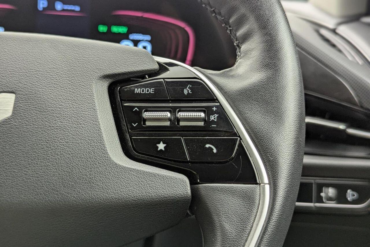 Kia Niro view 37
