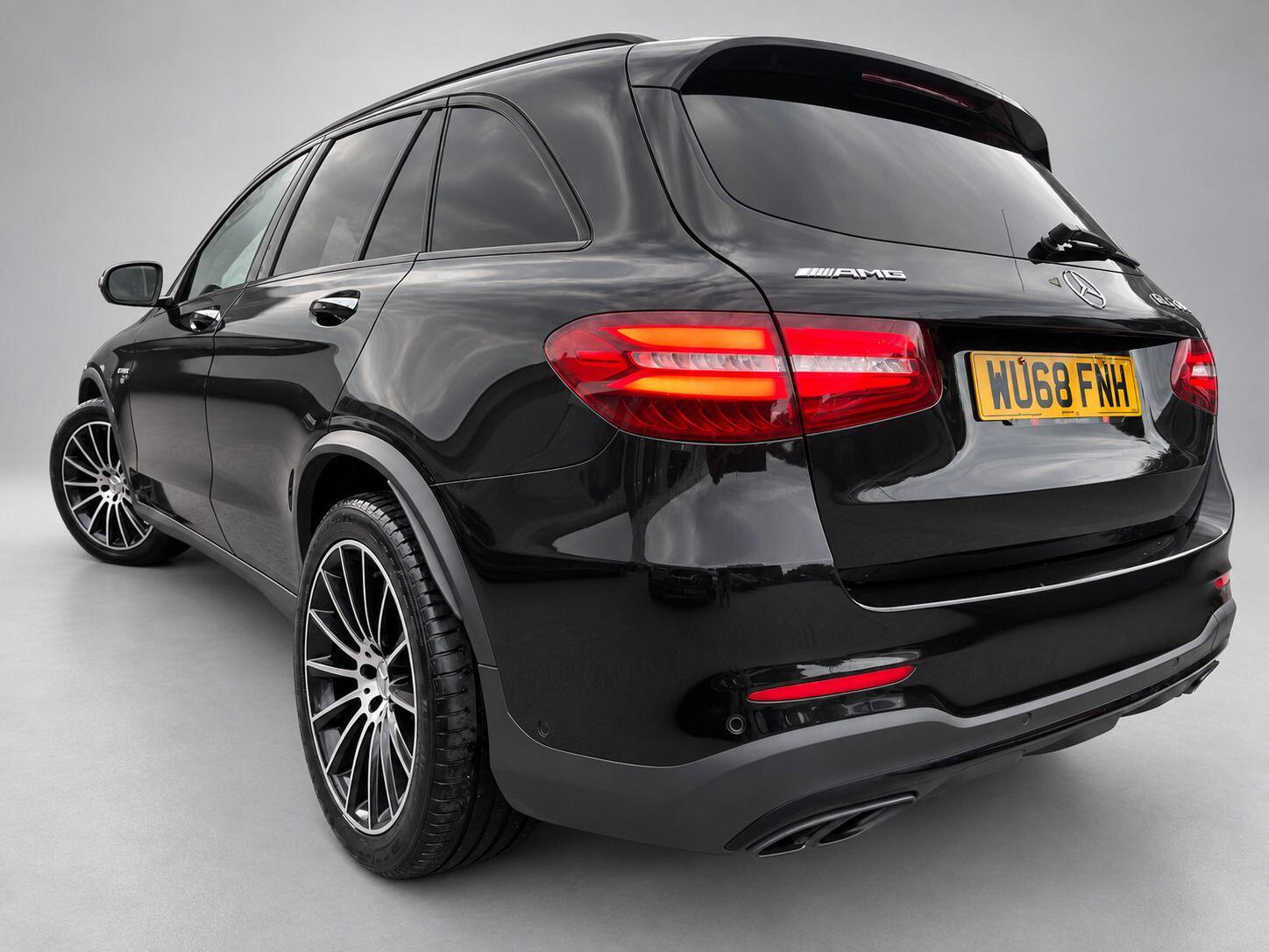 Mercedes-Benz GLC view 18