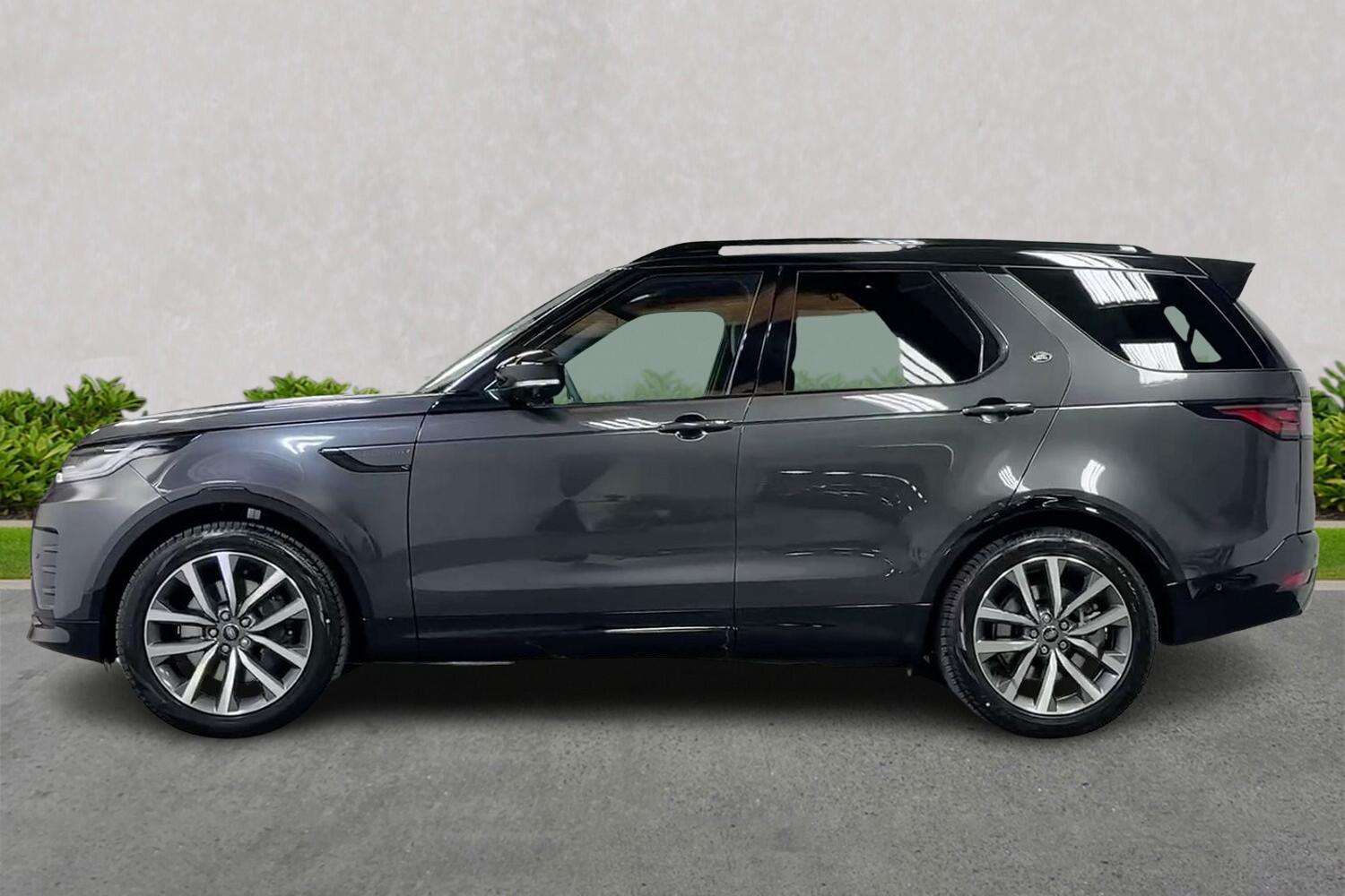 Land Rover Discovery view 19