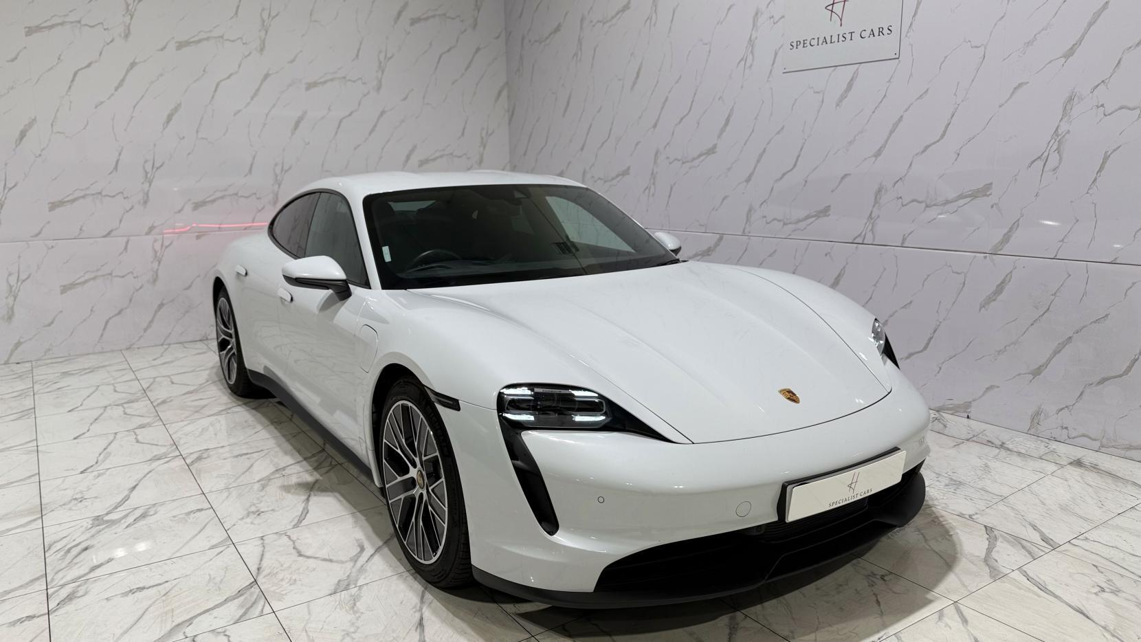 Porsche Taycan view 34