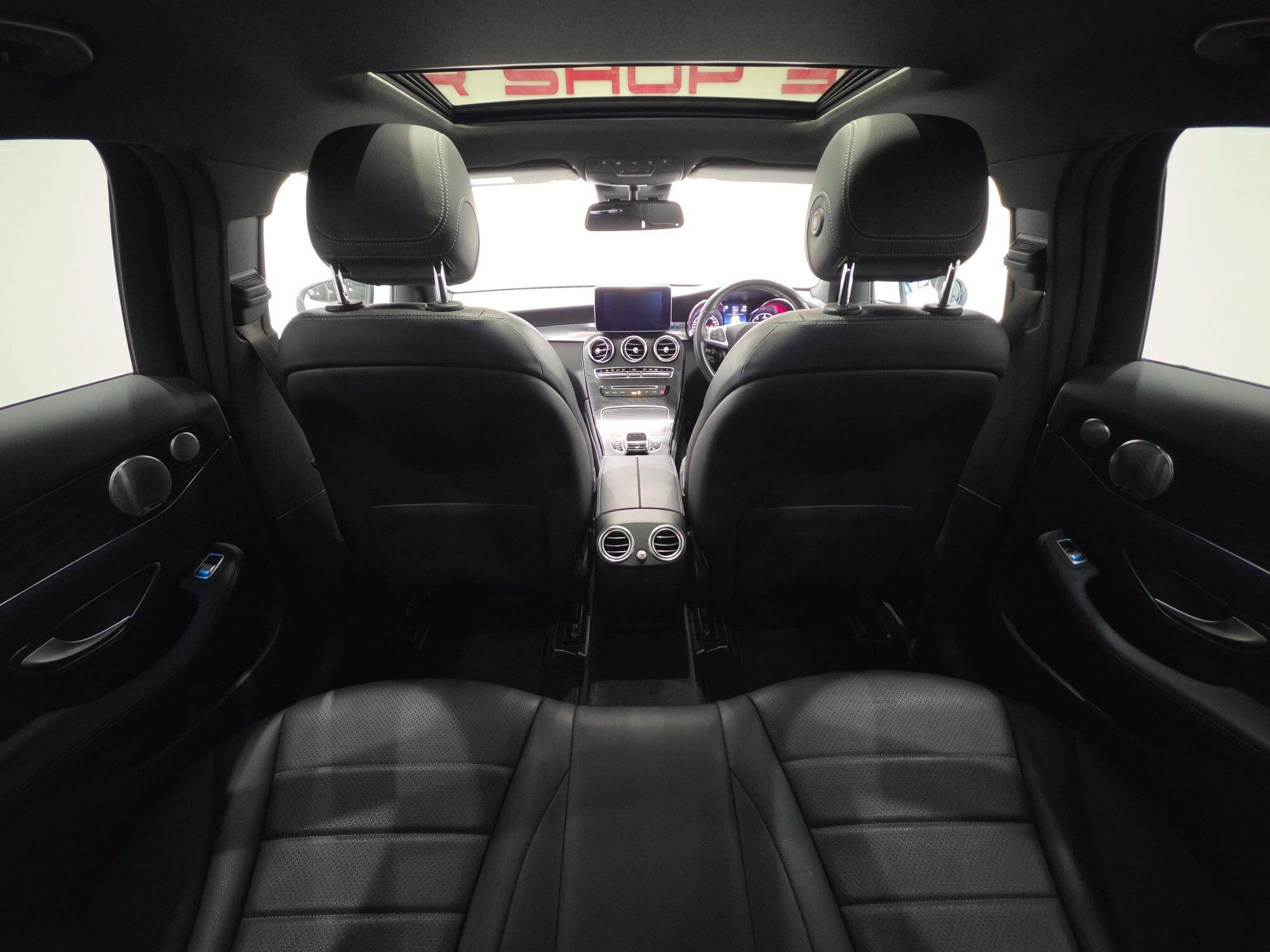 Mercedes-Benz GLC view 17