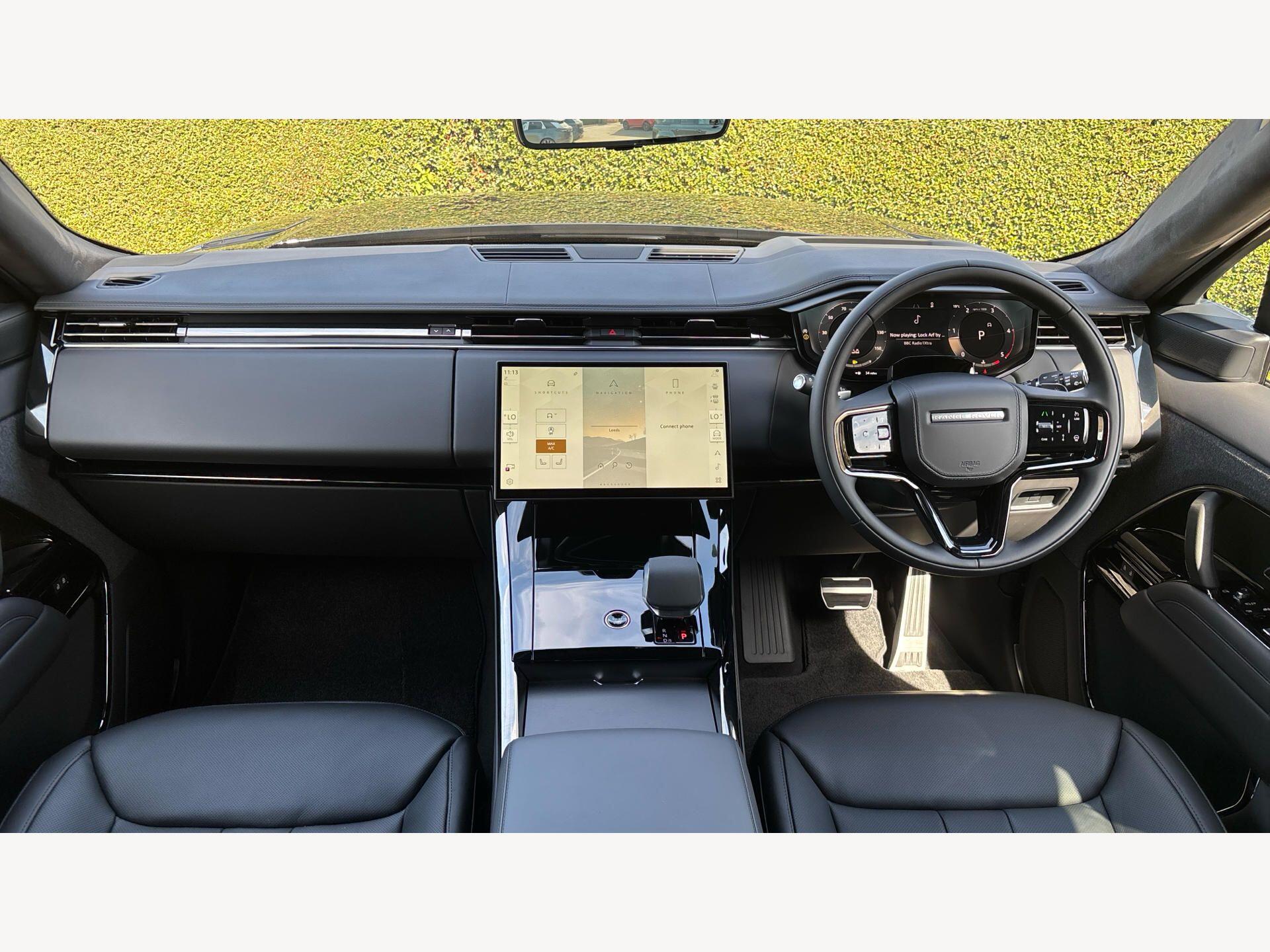 Land Rover Range Rover Sport view 11