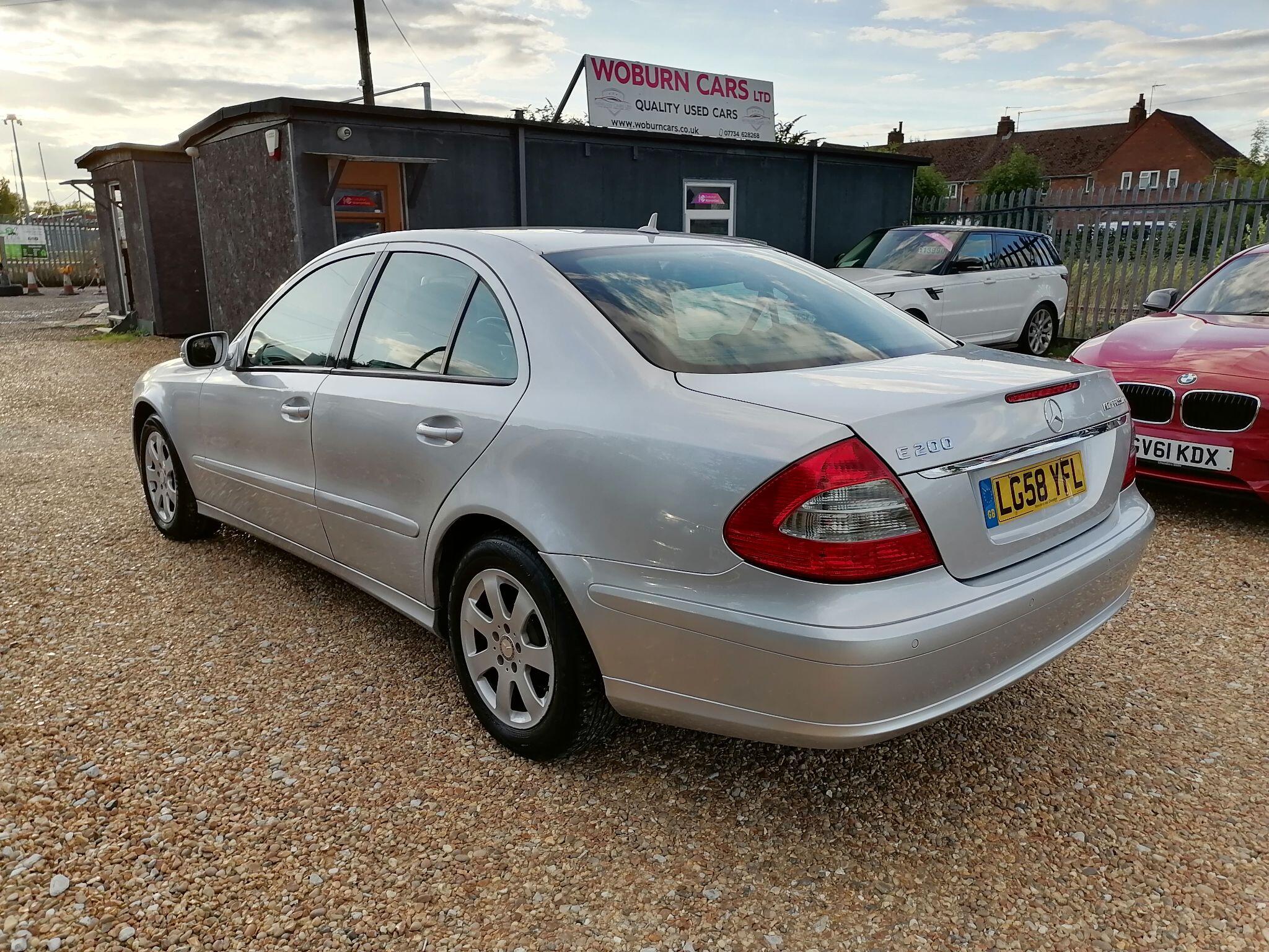 Mercedes-Benz E-Class view 12