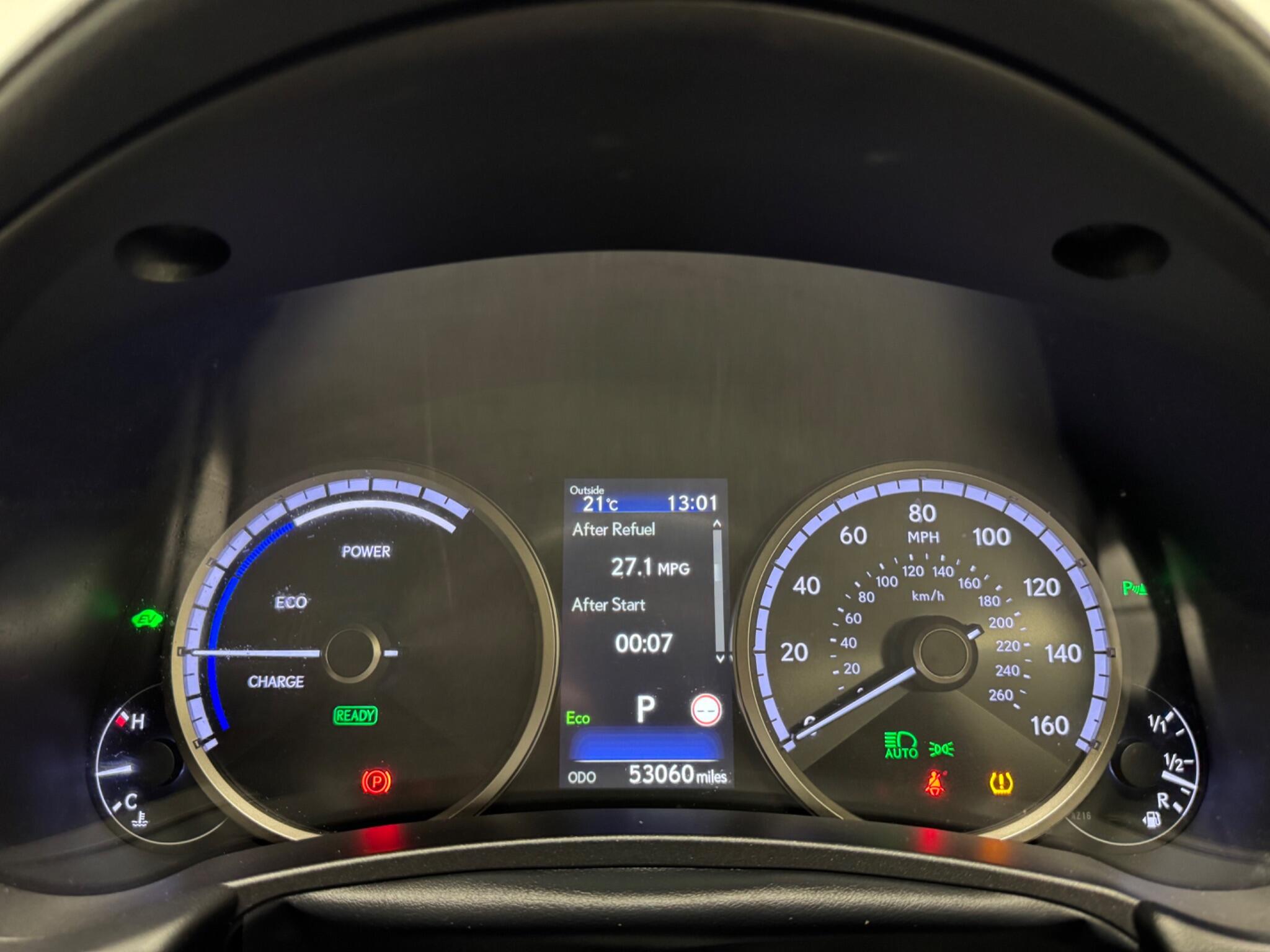 Lexus NX view 25