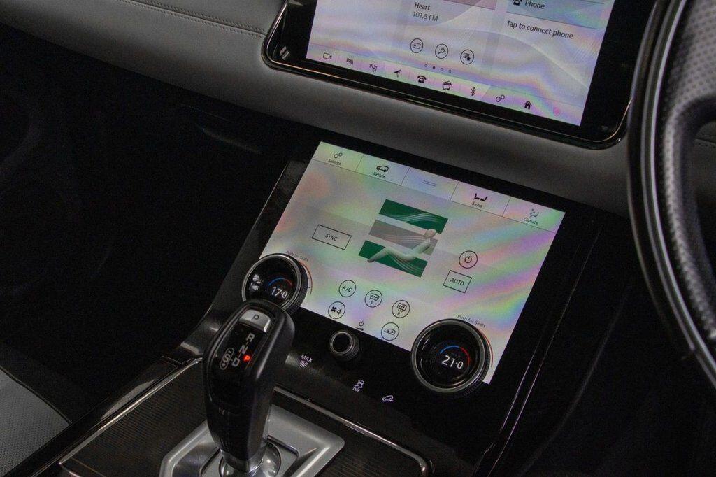 Land Rover Range Rover Evoque view 33