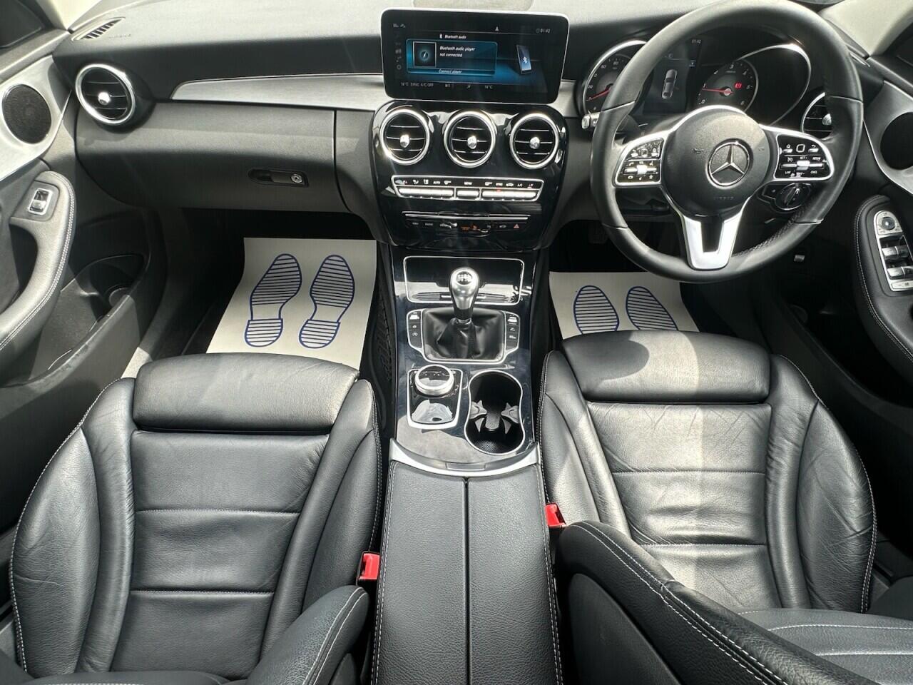 Mercedes-Benz C-Class view 28