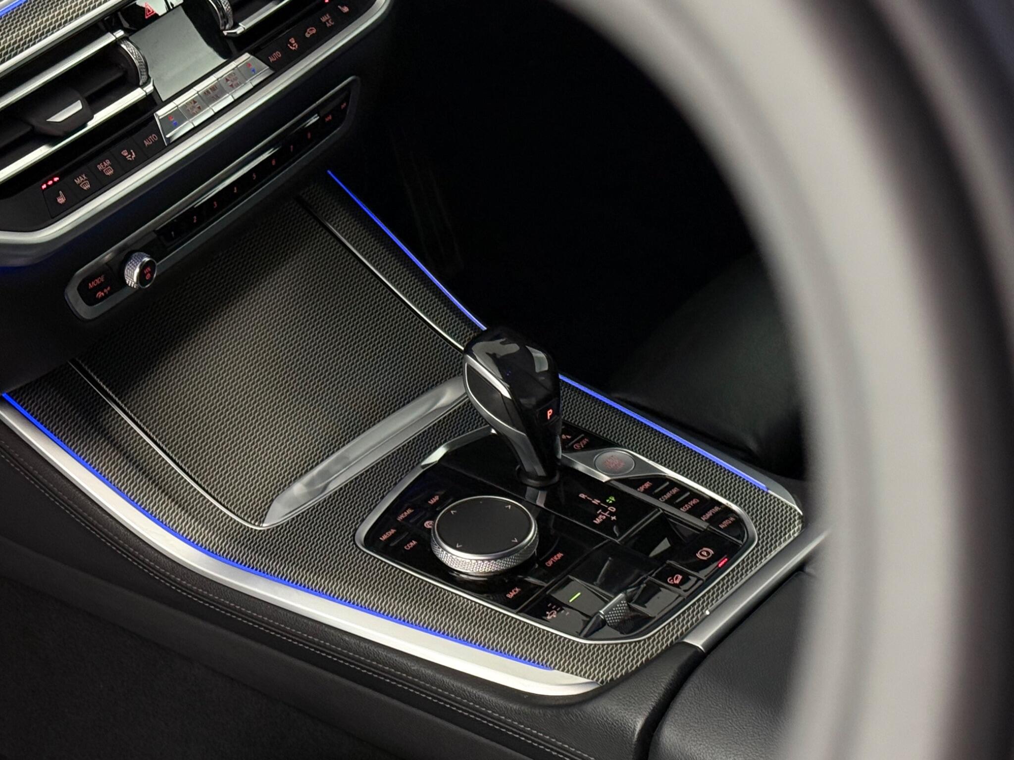 BMW X5 view 28