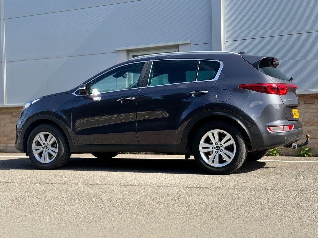 Kia Sportage view 28