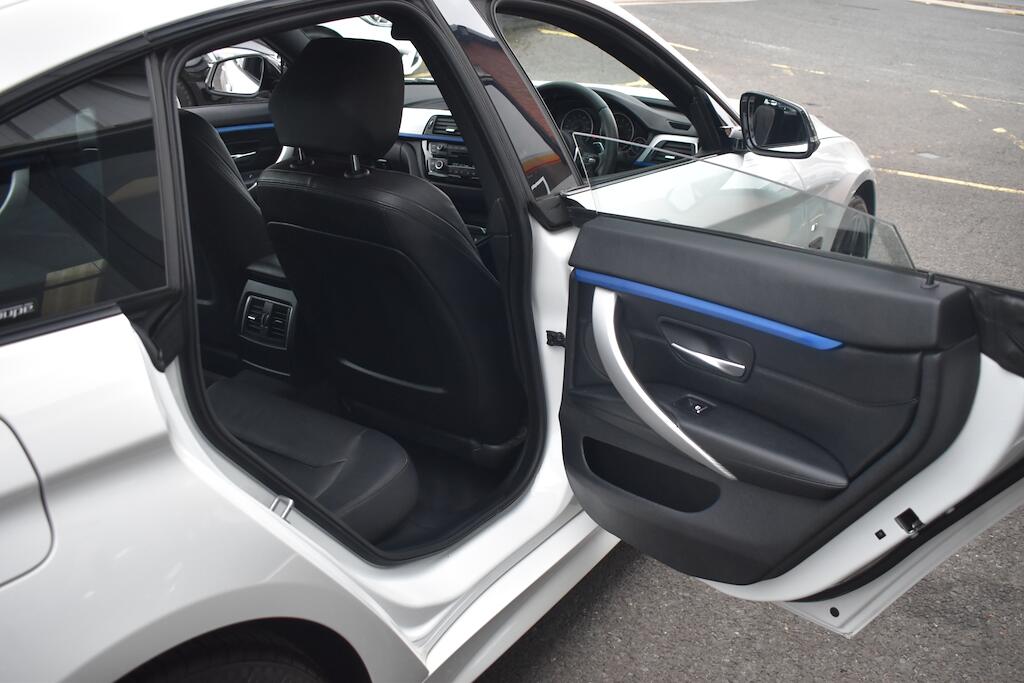 BMW 4 Series view 32
