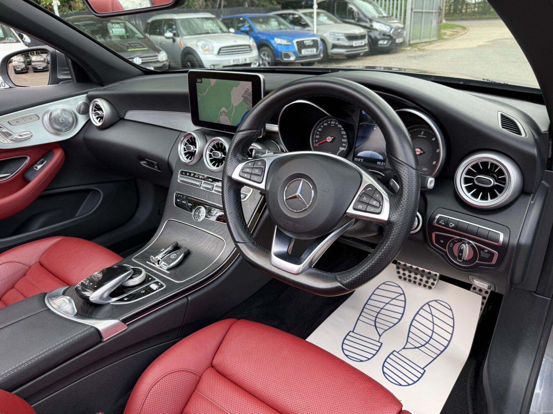 Mercedes-Benz C-Class view 16