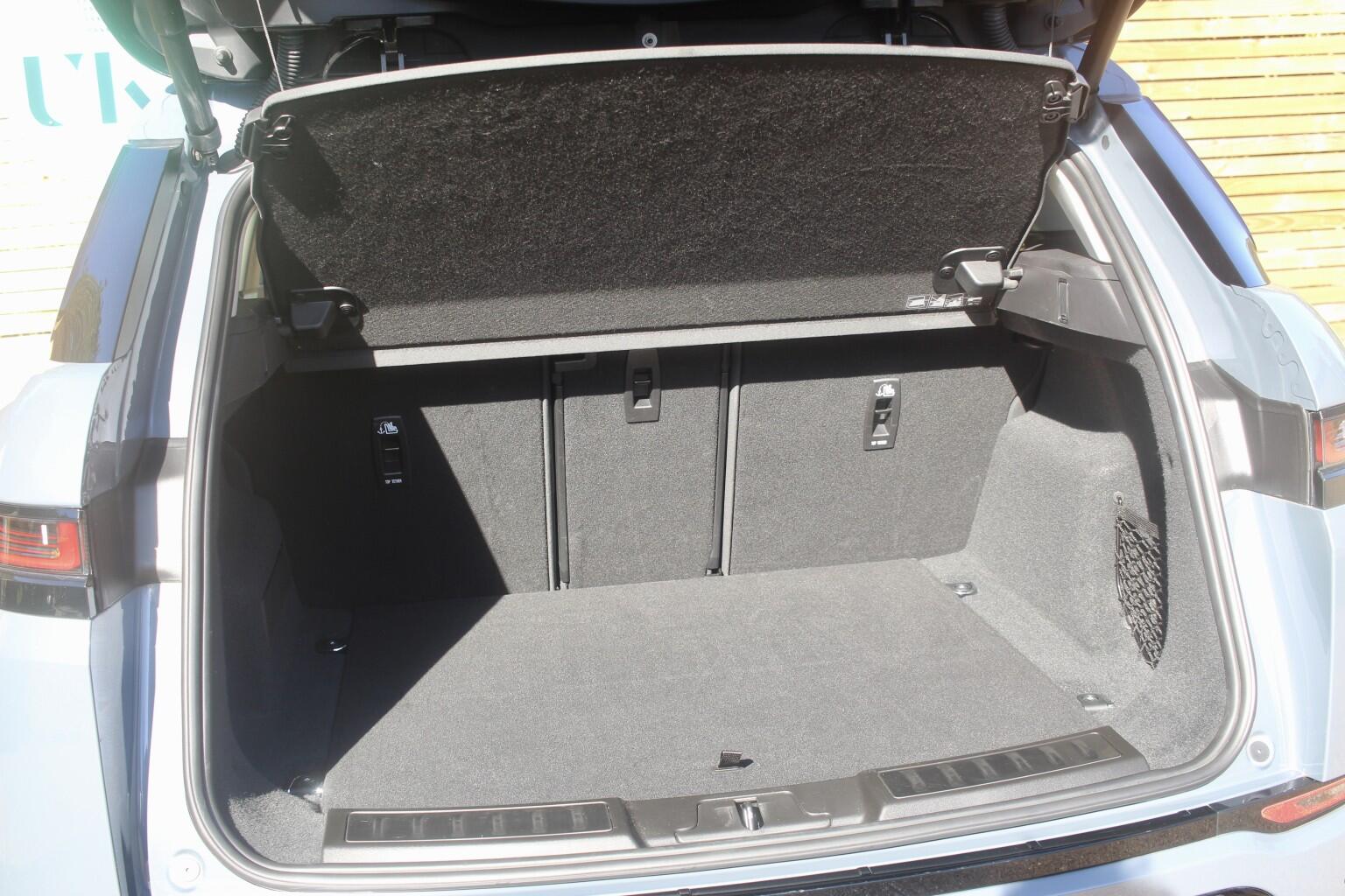 Land Rover Range Rover Evoque view 37