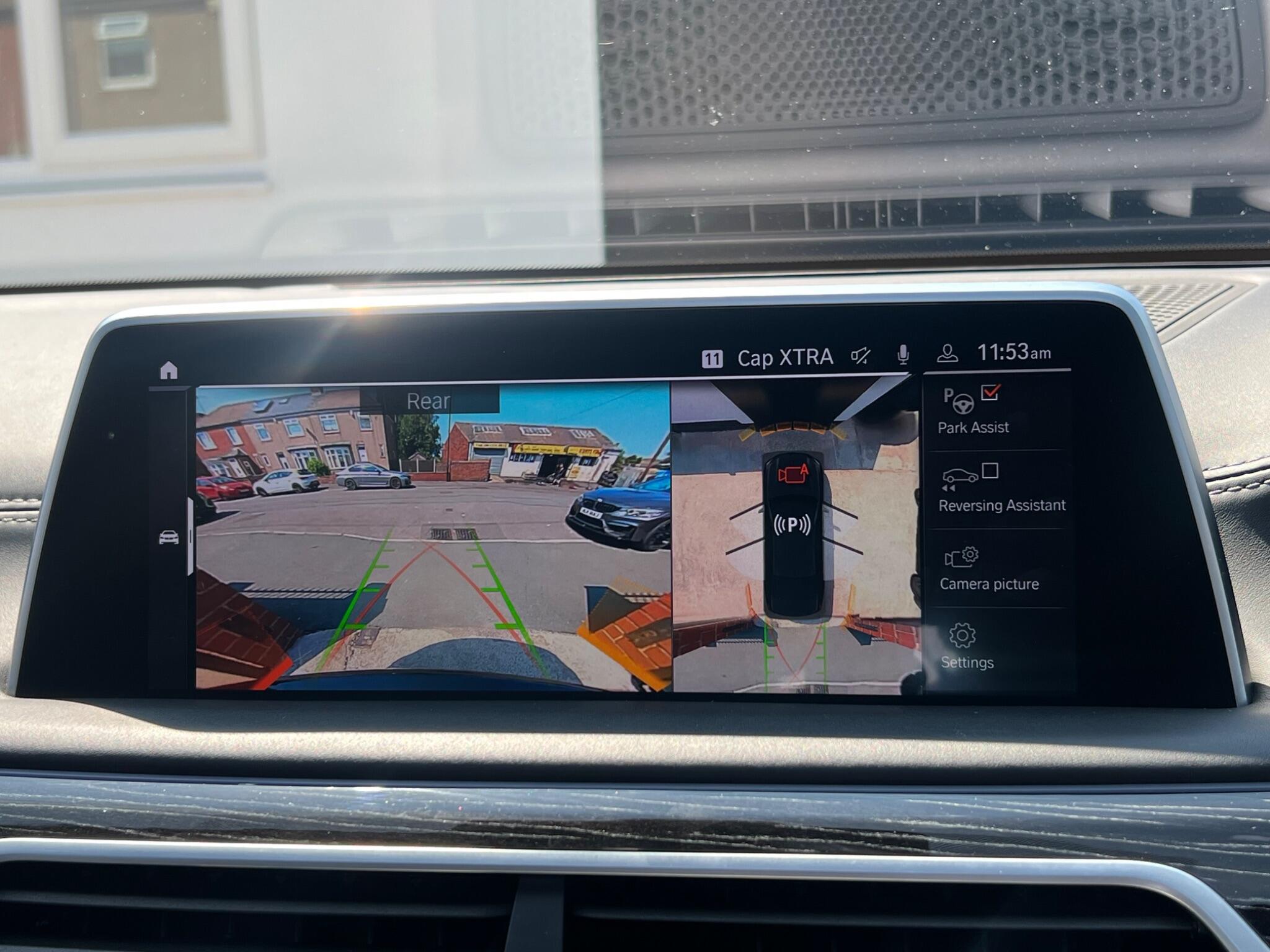 BMW 7 Series view 64