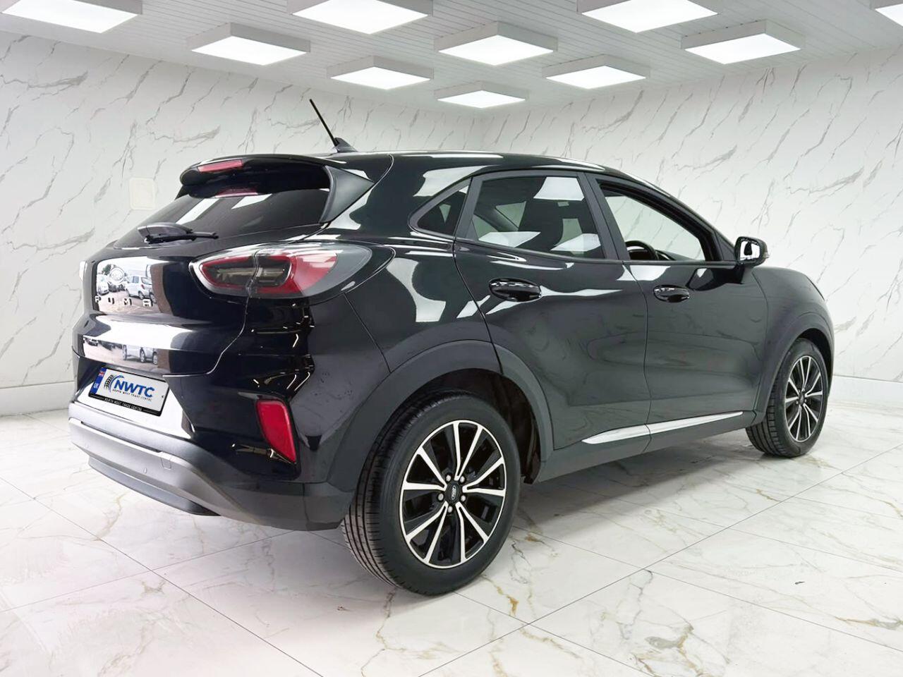 Ford Puma view 8