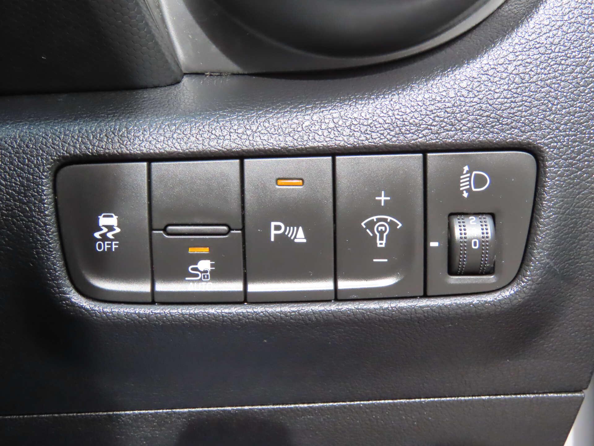 Hyundai Kona view 15