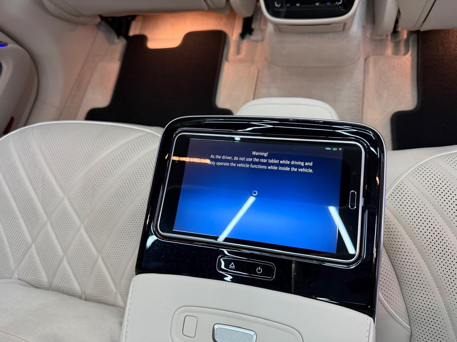 Mercedes-Benz Eqs view 36