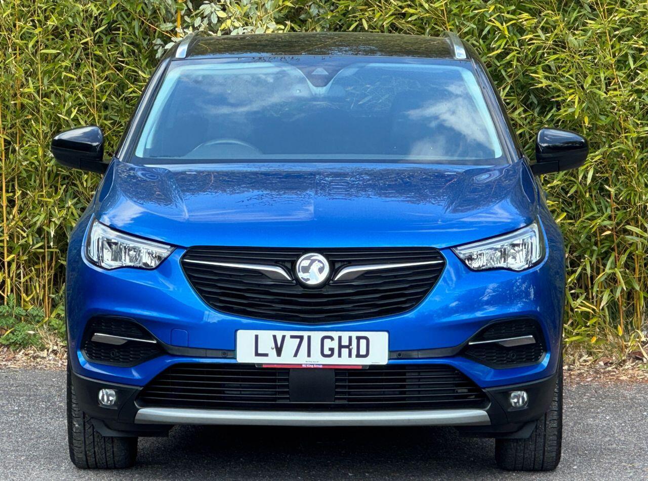 Vauxhall Grandland X view 5