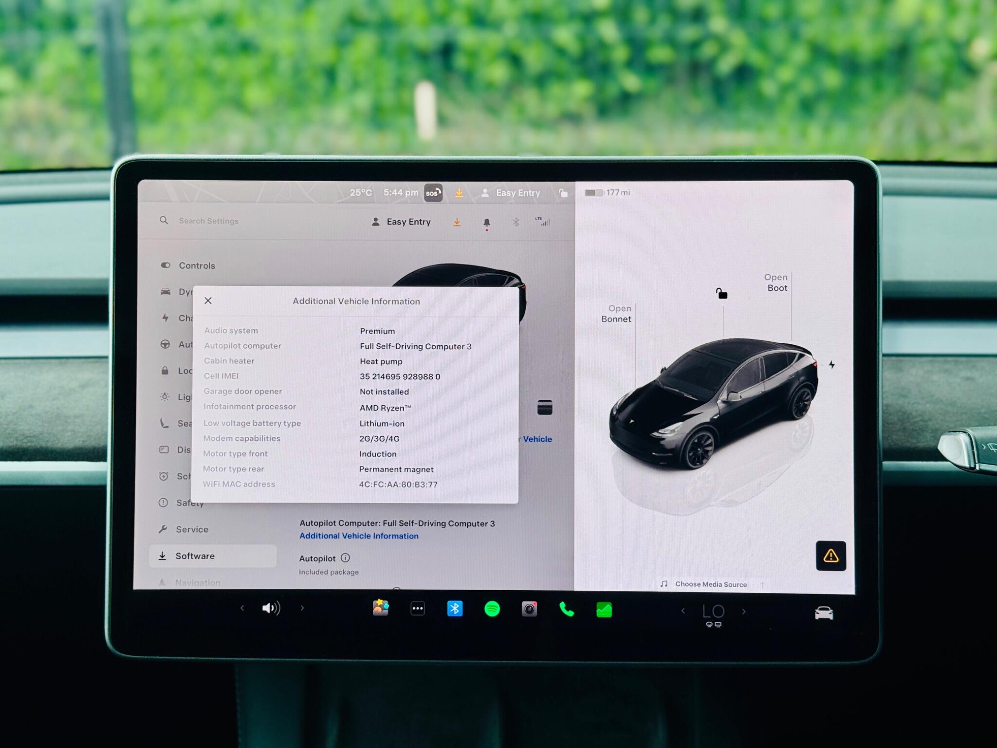 Tesla Model Y view 21