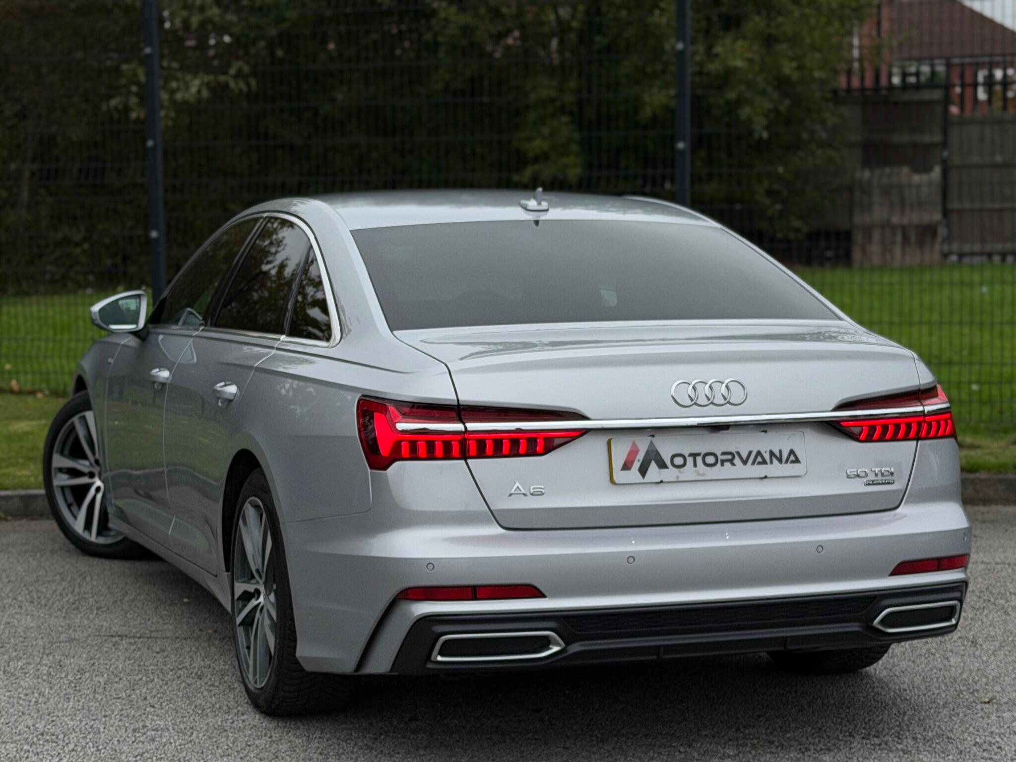 Audi A6 view 14